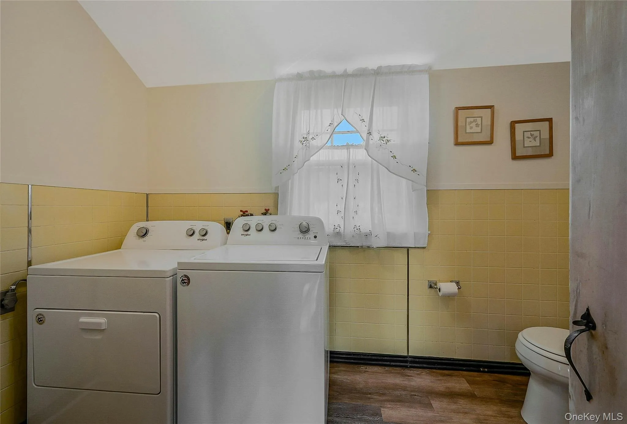 425 Old Shipyard Lane, Southold, NY, 3 Bedrooms Bedrooms, 6 Rooms Rooms,1 BathroomBathrooms,Residential Lease,For Rent,Old Shipyard,0,839720 425 Old Shipyard Lane, Southold, NY, 3 Bedrooms Bedrooms, 6 Rooms Rooms,1 BathroomBathrooms,Residential Lease,For Rent,Old Shipyard,0,839720