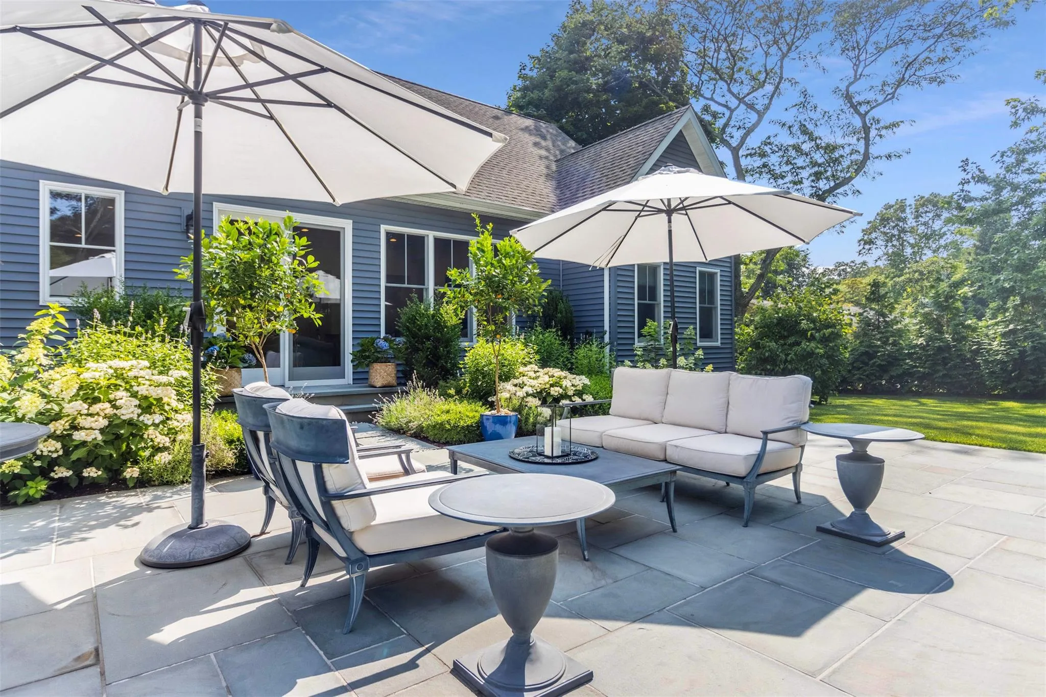 View of patio / terrace with an outdoor hangout area View of patio / terrace with an outdoor hangout area