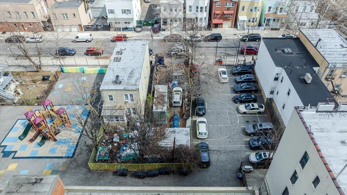 Birds eye view of property Birds eye view of property