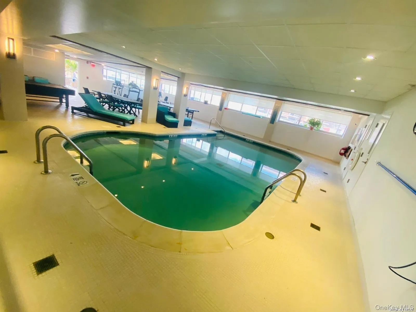 Heated Pool Heated Pool