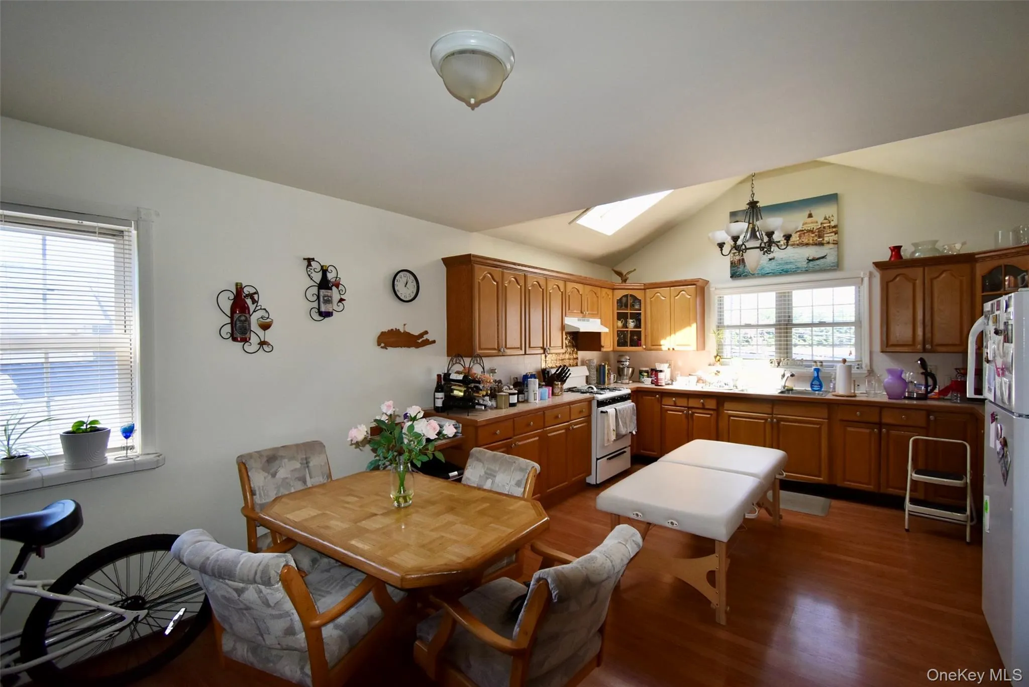 55 Willow Lane, Babylon, NY, 6 Bedrooms Bedrooms, 10 Rooms Rooms,3 BathroomsBathrooms,Residential,For Rent,Willow,0,840531 55 Willow Lane, Babylon, NY, 6 Bedrooms Bedrooms, 10 Rooms Rooms,3 BathroomsBathrooms,Residential,For Rent,Willow,0,840531