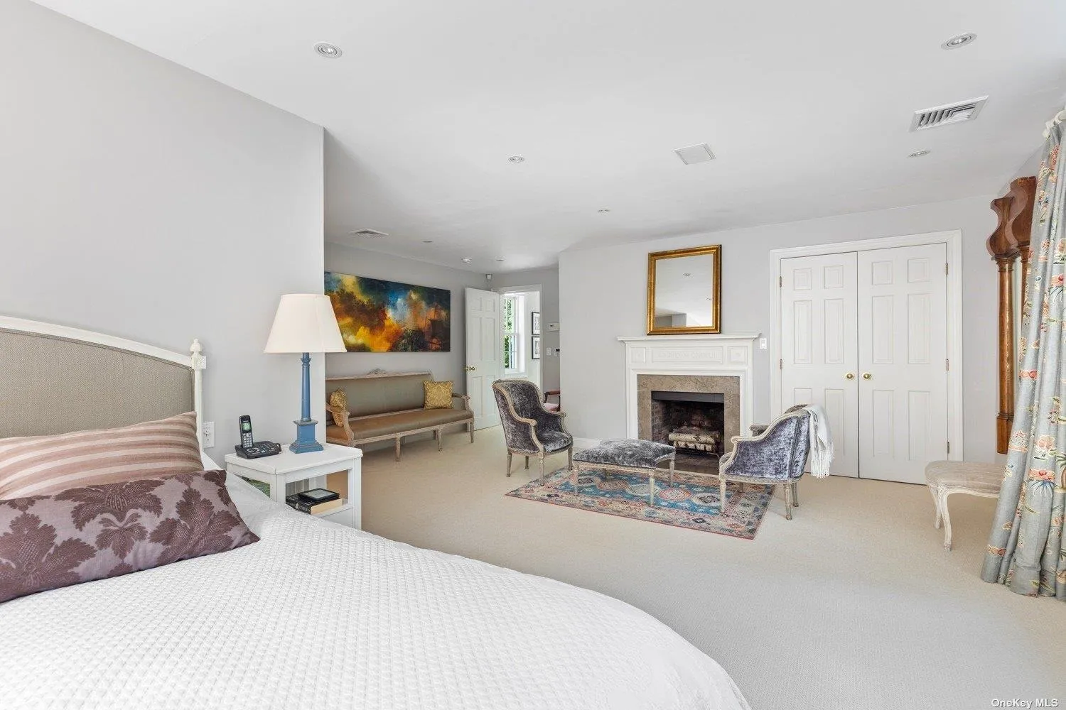 Primary suite Primary suite