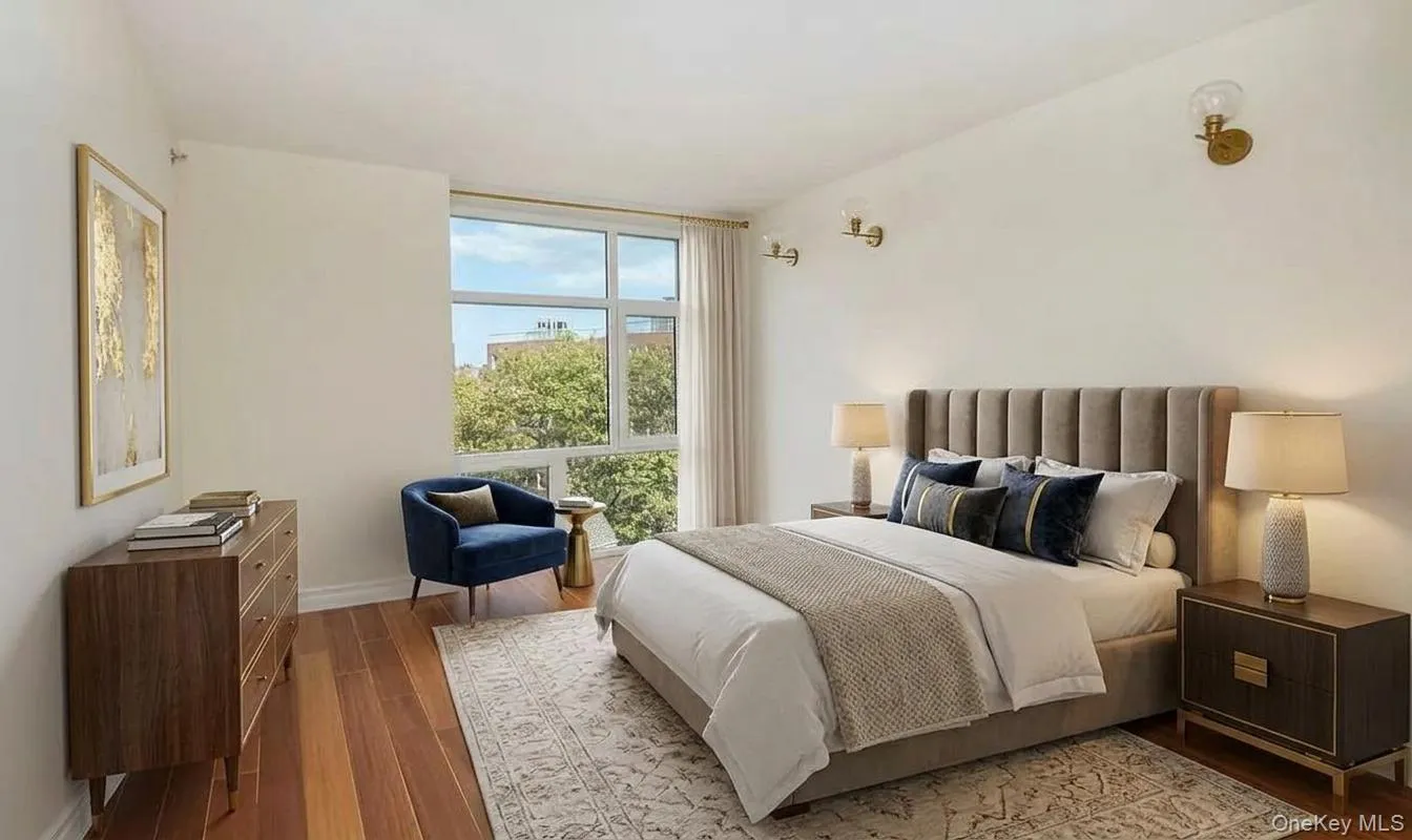 65-18 Austin Street, New York, NY, 2 Bedrooms Bedrooms, 4 Rooms Rooms,2 BathroomsBathrooms,Residential Sale,For Rent,Austin,0,841237 65-18 Austin Street, New York, NY, 2 Bedrooms Bedrooms, 4 Rooms Rooms,2 BathroomsBathrooms,Residential Sale,For Rent,Austin,0,841237