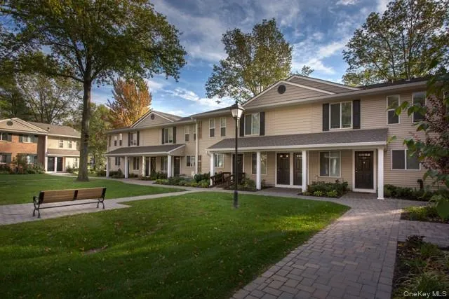 45 Country Club Drive, Brookhaven, NY, 2 Bedrooms Bedrooms, 6 Rooms Rooms,1 BathroomBathrooms,Residential Lease,Idx,Country Club,0,843601 45 Country Club Drive, Brookhaven, NY, 2 Bedrooms Bedrooms, 6 Rooms Rooms,1 BathroomBathrooms,Residential Lease,Idx,Country Club,0,843601