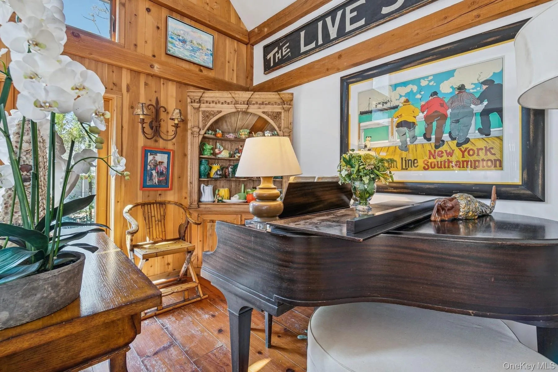 Piano corner Piano corner