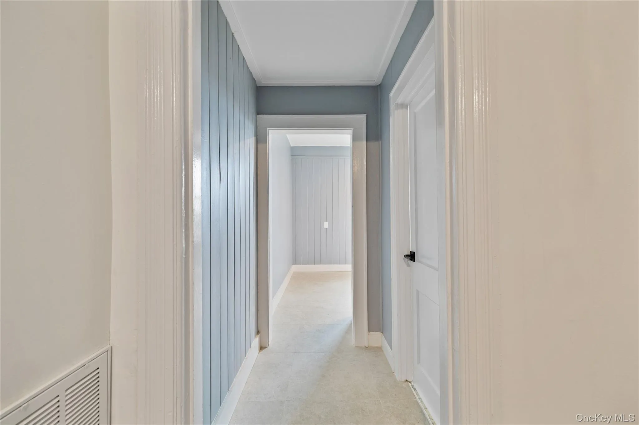 Corridor featuring visible vents Corridor featuring visible vents