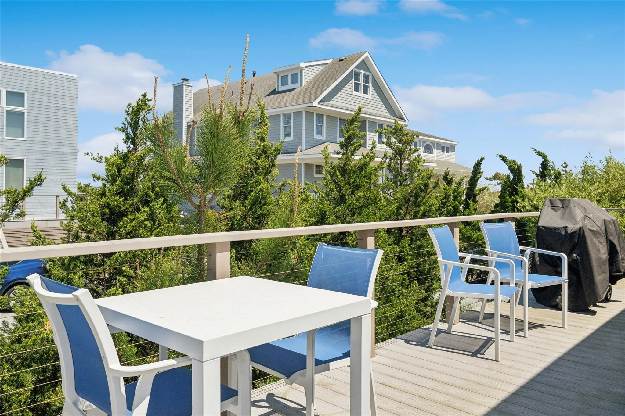 Deck featuring area for grilling Deck featuring area for grilling