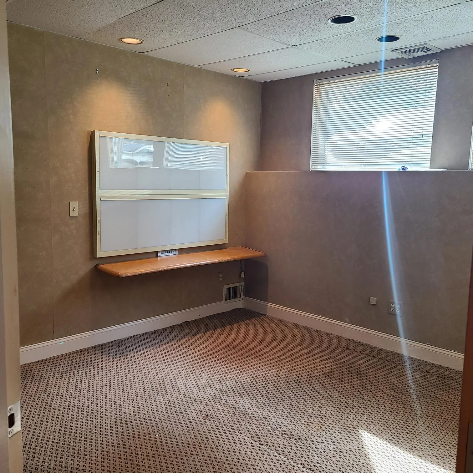 Private Office Private Office