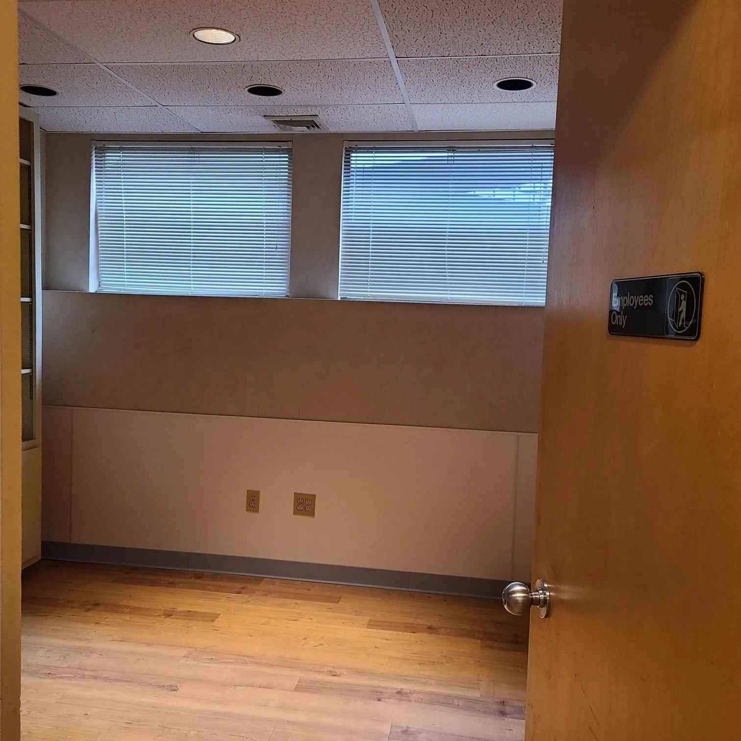 Private Office Private Office