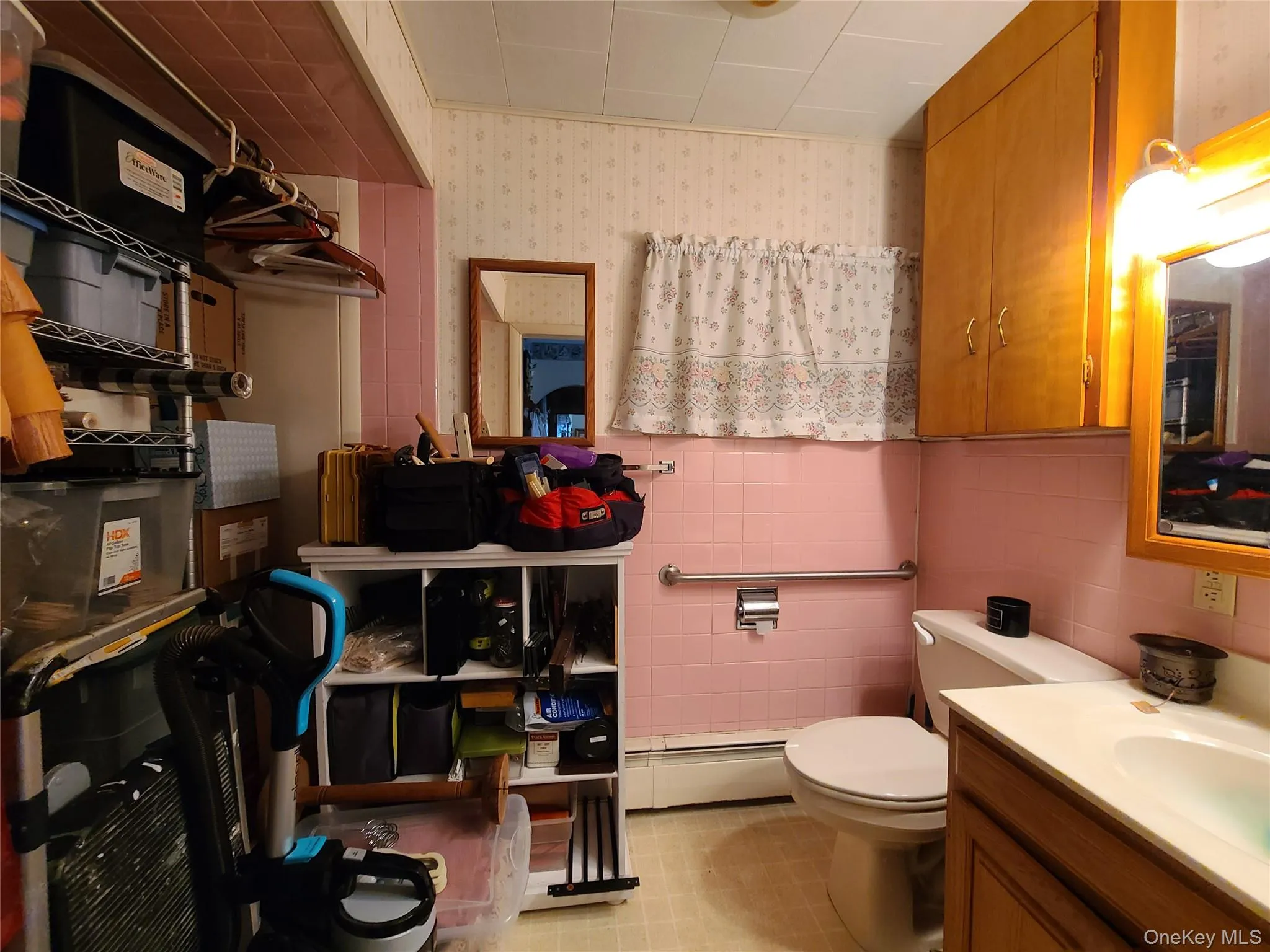 1095 State Route 17B, Bethel, NY, 5 Bedrooms Bedrooms, 12 Rooms Rooms,2 BathroomsBathrooms,Residential,For Rent,State Route 17B,0,845036 1095 State Route 17B, Bethel, NY, 5 Bedrooms Bedrooms, 12 Rooms Rooms,2 BathroomsBathrooms,Residential,For Rent,State Route 17B,0,845036