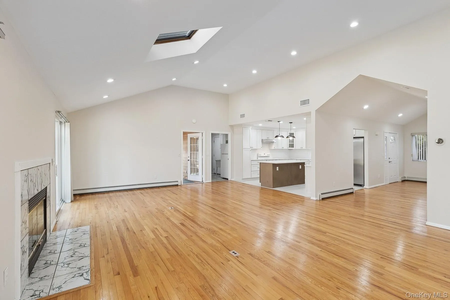 1 Woodview Way, Southampton, NY, 3 Bedrooms Bedrooms, 7 Rooms Rooms,2 BathroomsBathrooms,Residential Lease,For Rent,Woodview,0,845987 1 Woodview Way, Southampton, NY, 3 Bedrooms Bedrooms, 7 Rooms Rooms,2 BathroomsBathrooms,Residential Lease,For Rent,Woodview,0,845987
