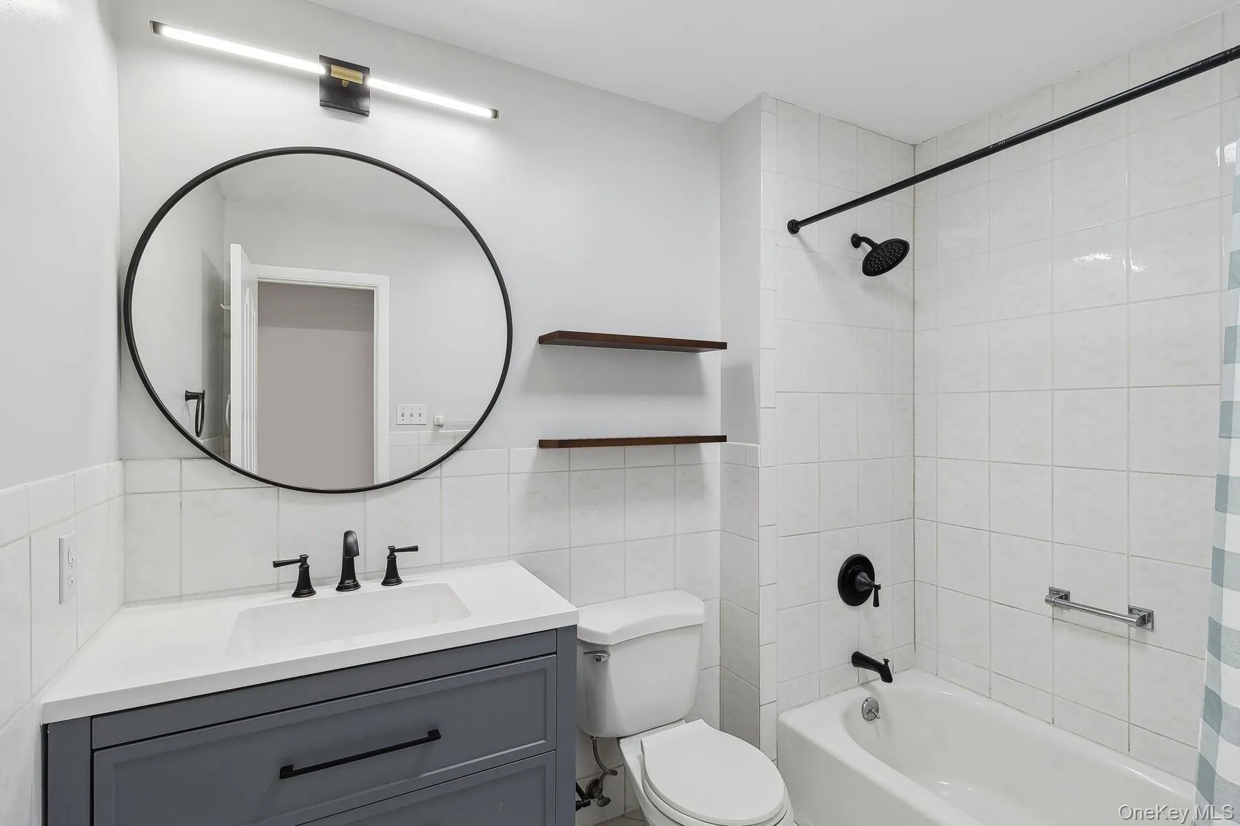1 Woodview Way, Southampton, NY, 3 Bedrooms Bedrooms, 7 Rooms Rooms,2 BathroomsBathrooms,Residential Lease,For Rent,Woodview,0,845987 1 Woodview Way, Southampton, NY, 3 Bedrooms Bedrooms, 7 Rooms Rooms,2 BathroomsBathrooms,Residential Lease,For Rent,Woodview,0,845987