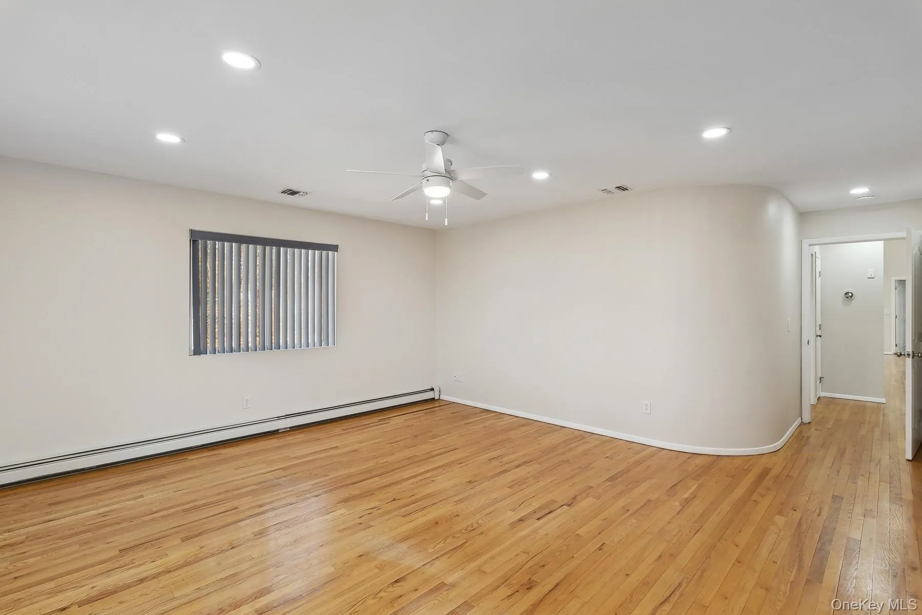 1 Woodview Way, Southampton, NY, 3 Bedrooms Bedrooms, 7 Rooms Rooms,2 BathroomsBathrooms,Residential Lease,For Rent,Woodview,0,845987 1 Woodview Way, Southampton, NY, 3 Bedrooms Bedrooms, 7 Rooms Rooms,2 BathroomsBathrooms,Residential Lease,For Rent,Woodview,0,845987