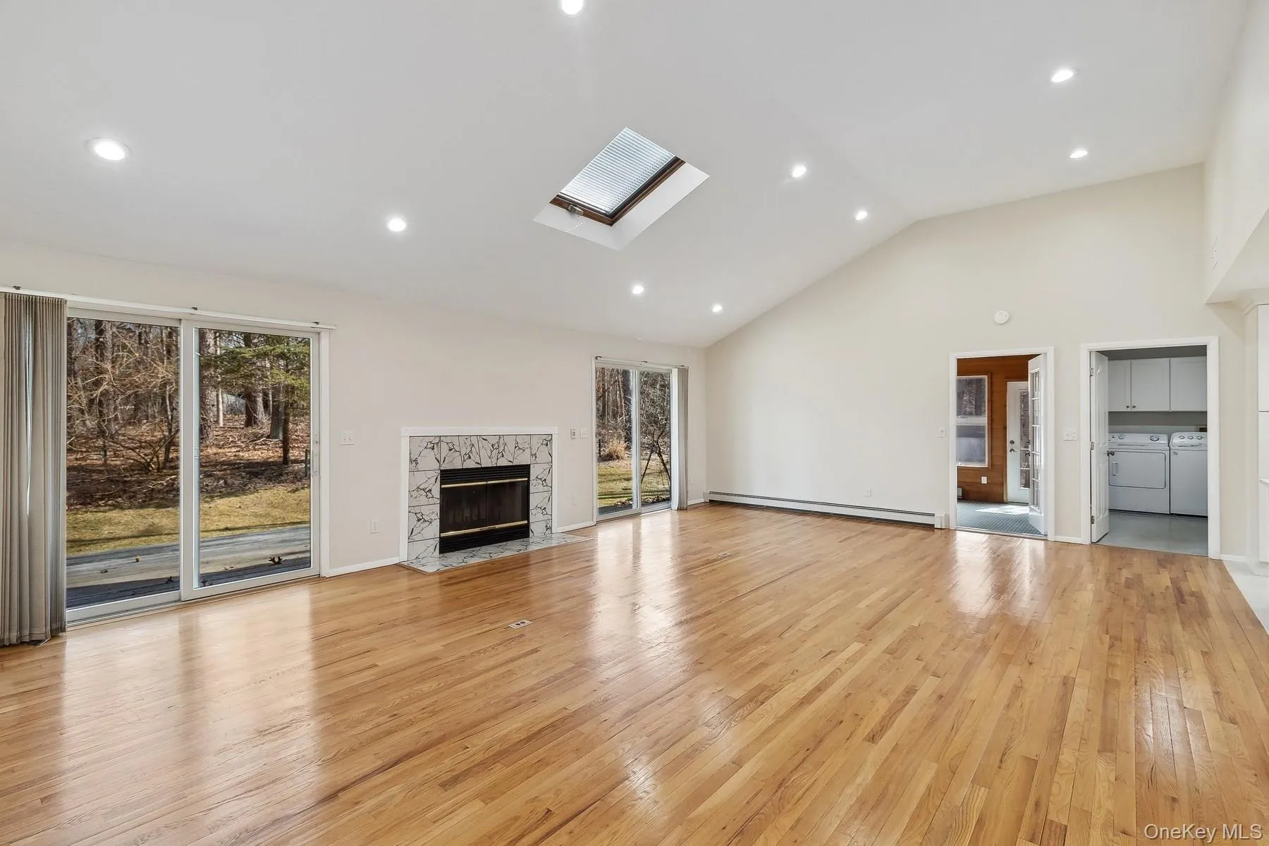 1 Woodview Way, Southampton, NY, 3 Bedrooms Bedrooms, 7 Rooms Rooms,2 BathroomsBathrooms,Residential Lease,For Rent,Woodview,0,845987 1 Woodview Way, Southampton, NY, 3 Bedrooms Bedrooms, 7 Rooms Rooms,2 BathroomsBathrooms,Residential Lease,For Rent,Woodview,0,845987