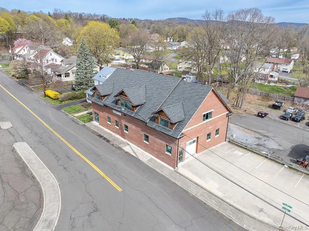 Drone / aerial view featuring a residential view Drone / aerial view featuring a residential view