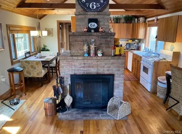 151 Ocean Road, Islip, NY, 2 Bedrooms Bedrooms, 5 Rooms Rooms,1 BathroomBathrooms,Residential Lease,For Rent,Ocean,0,848133 151 Ocean Road, Islip, NY, 2 Bedrooms Bedrooms, 5 Rooms Rooms,1 BathroomBathrooms,Residential Lease,For Rent,Ocean,0,848133