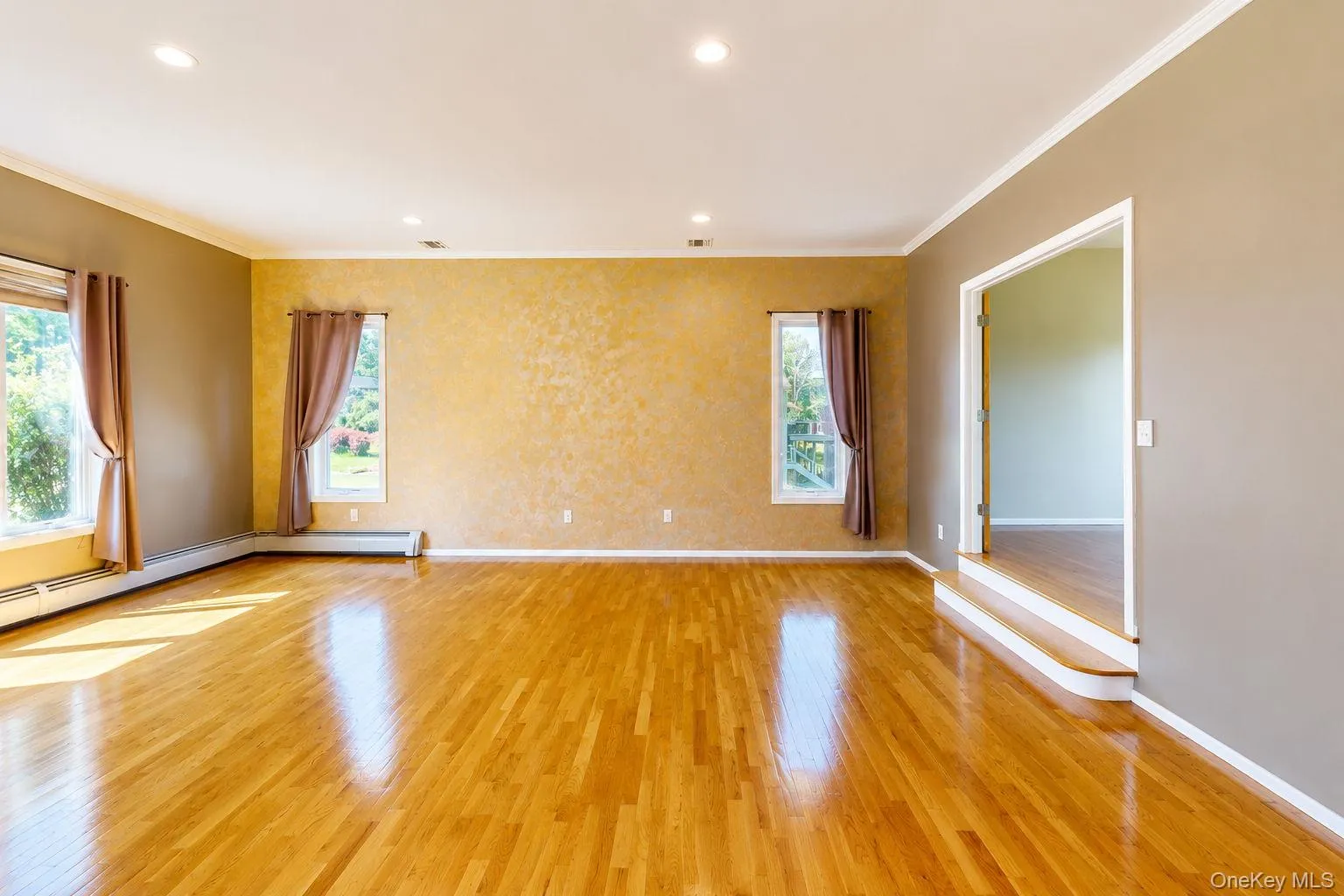 11 Oakridge Road, Middletown, NY, 4 Bedrooms Bedrooms, 12 Rooms Rooms,3 BathroomsBathrooms,Residential,For Rent,Oakridge,0,848187 11 Oakridge Road, Middletown, NY, 4 Bedrooms Bedrooms, 12 Rooms Rooms,3 BathroomsBathrooms,Residential,For Rent,Oakridge,0,848187