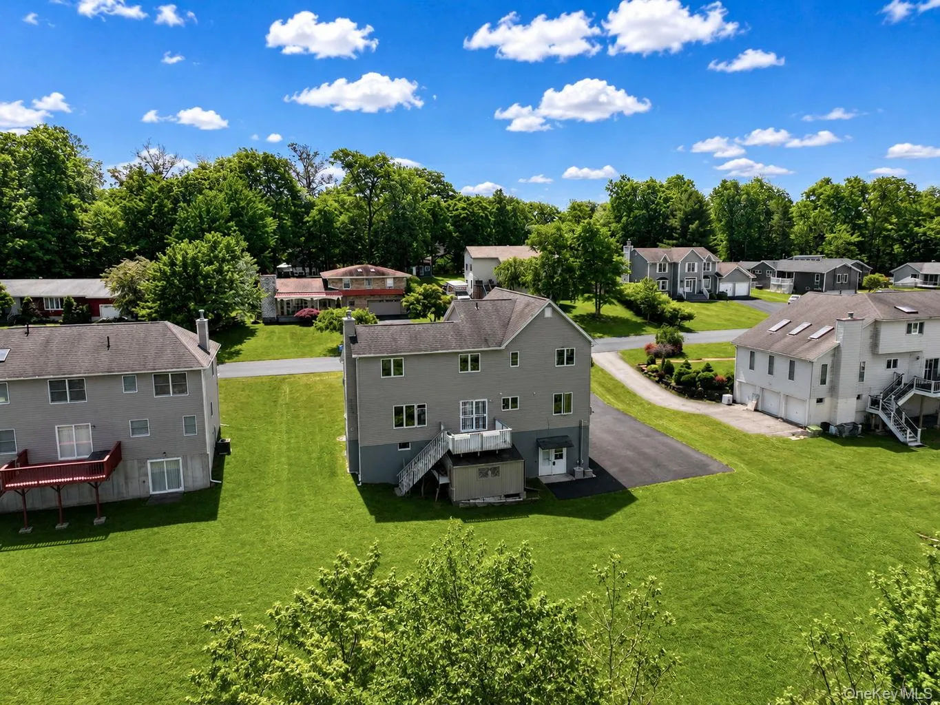11 Oakridge Road, Middletown, NY, 4 Bedrooms Bedrooms, 12 Rooms Rooms,3 BathroomsBathrooms,Residential,For Rent,Oakridge,0,848187 11 Oakridge Road, Middletown, NY, 4 Bedrooms Bedrooms, 12 Rooms Rooms,3 BathroomsBathrooms,Residential,For Rent,Oakridge,0,848187