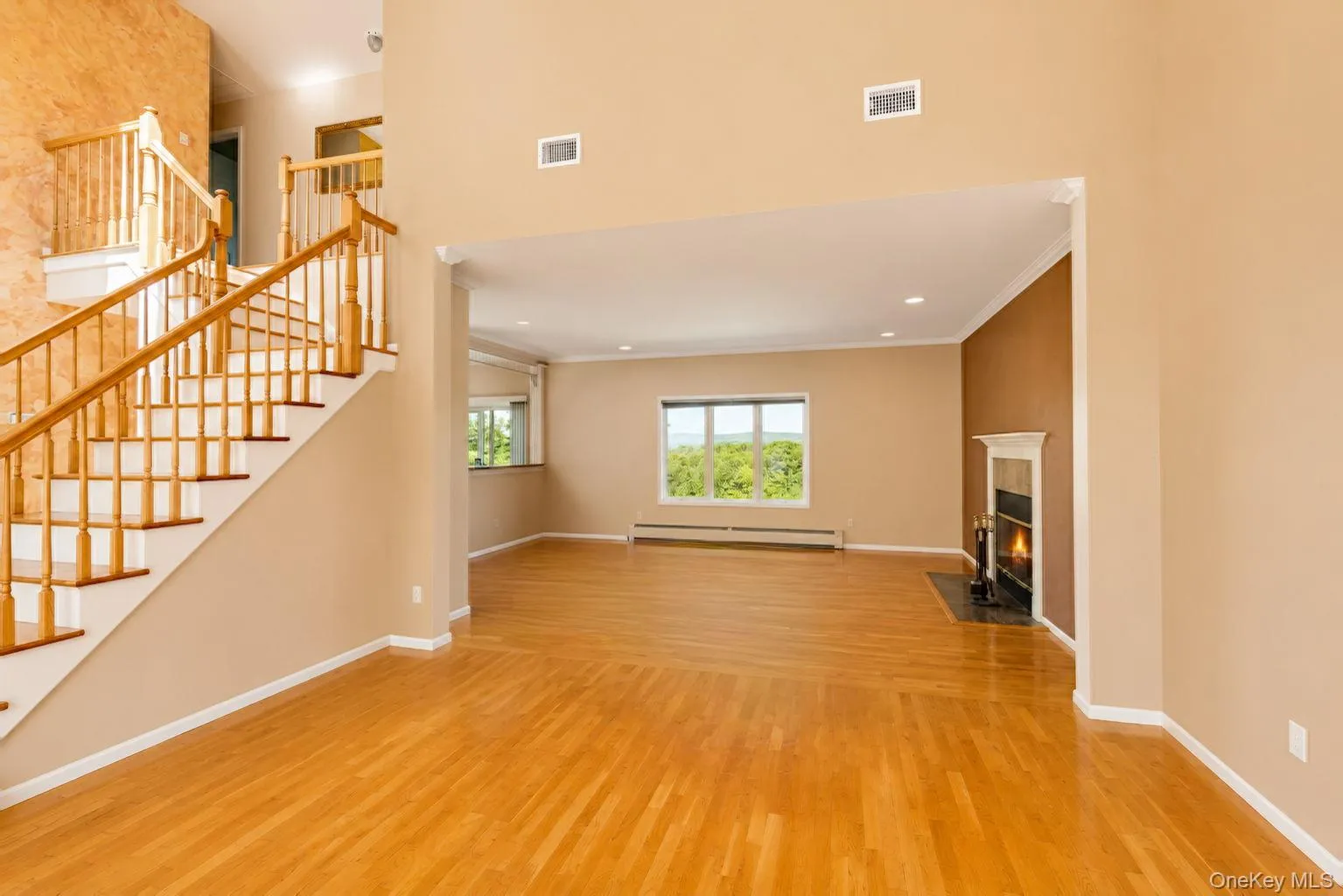 11 Oakridge Road, Middletown, NY, 4 Bedrooms Bedrooms, 12 Rooms Rooms,3 BathroomsBathrooms,Residential,For Rent,Oakridge,0,848187 11 Oakridge Road, Middletown, NY, 4 Bedrooms Bedrooms, 12 Rooms Rooms,3 BathroomsBathrooms,Residential,For Rent,Oakridge,0,848187