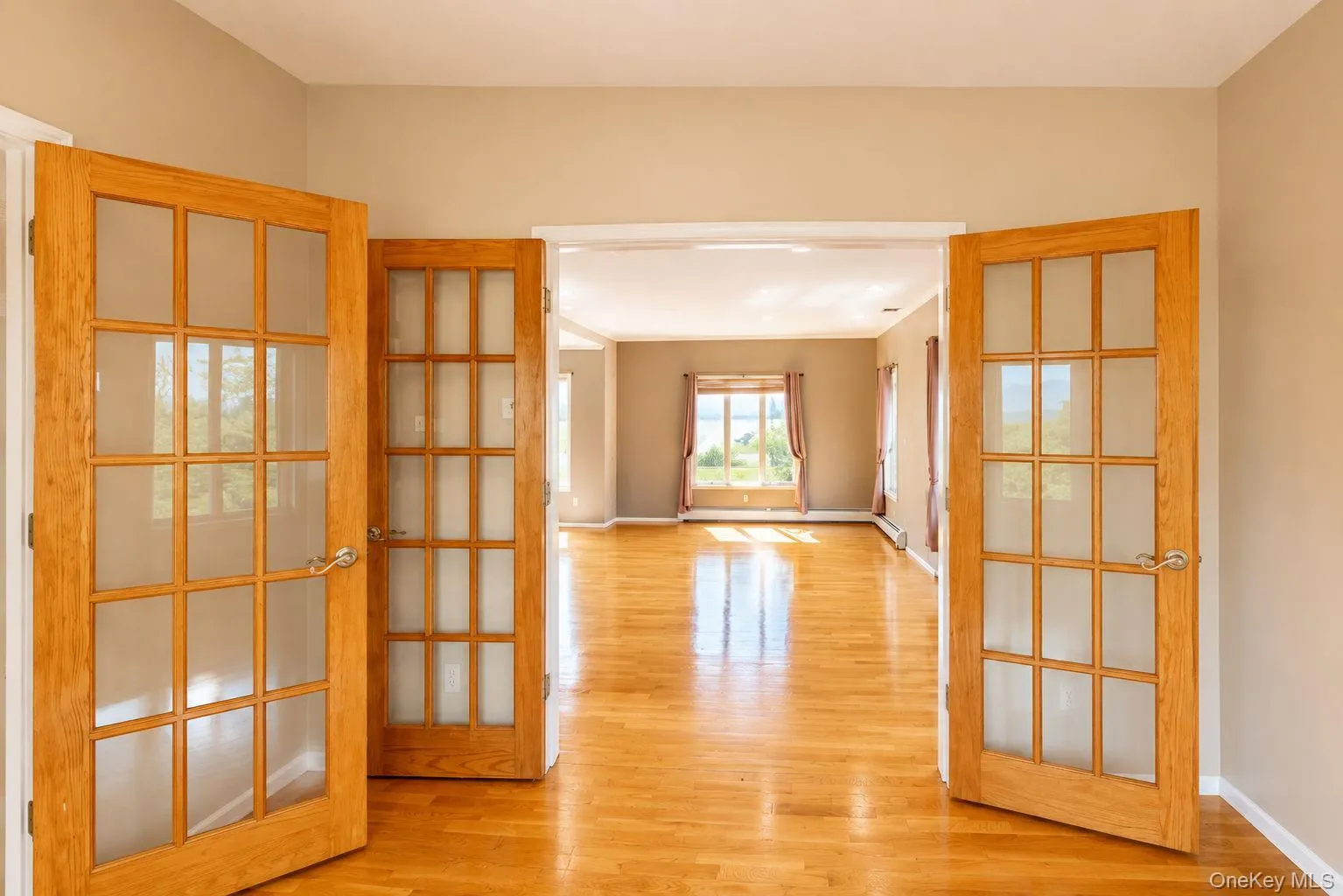 11 Oakridge Road, Middletown, NY, 4 Bedrooms Bedrooms, 12 Rooms Rooms,3 BathroomsBathrooms,Residential,For Rent,Oakridge,0,848187 11 Oakridge Road, Middletown, NY, 4 Bedrooms Bedrooms, 12 Rooms Rooms,3 BathroomsBathrooms,Residential,For Rent,Oakridge,0,848187