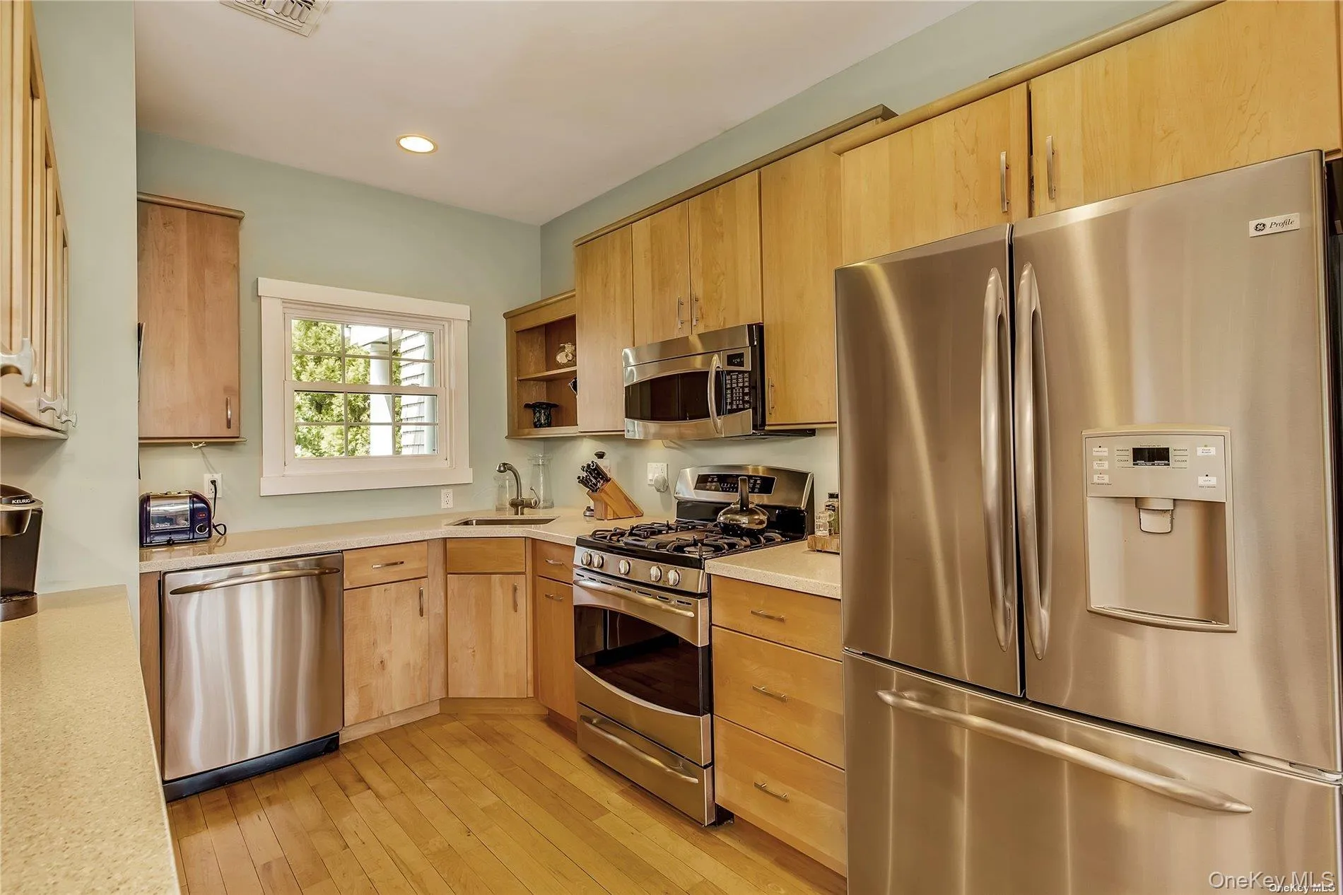 20 Canoe Place Road, Southampton, NY, 2 Bedrooms Bedrooms, 5 Rooms Rooms,2 BathroomsBathrooms,Residential Lease,For Rent,Canoe Place,0,848427 20 Canoe Place Road, Southampton, NY, 2 Bedrooms Bedrooms, 5 Rooms Rooms,2 BathroomsBathrooms,Residential Lease,For Rent,Canoe Place,0,848427