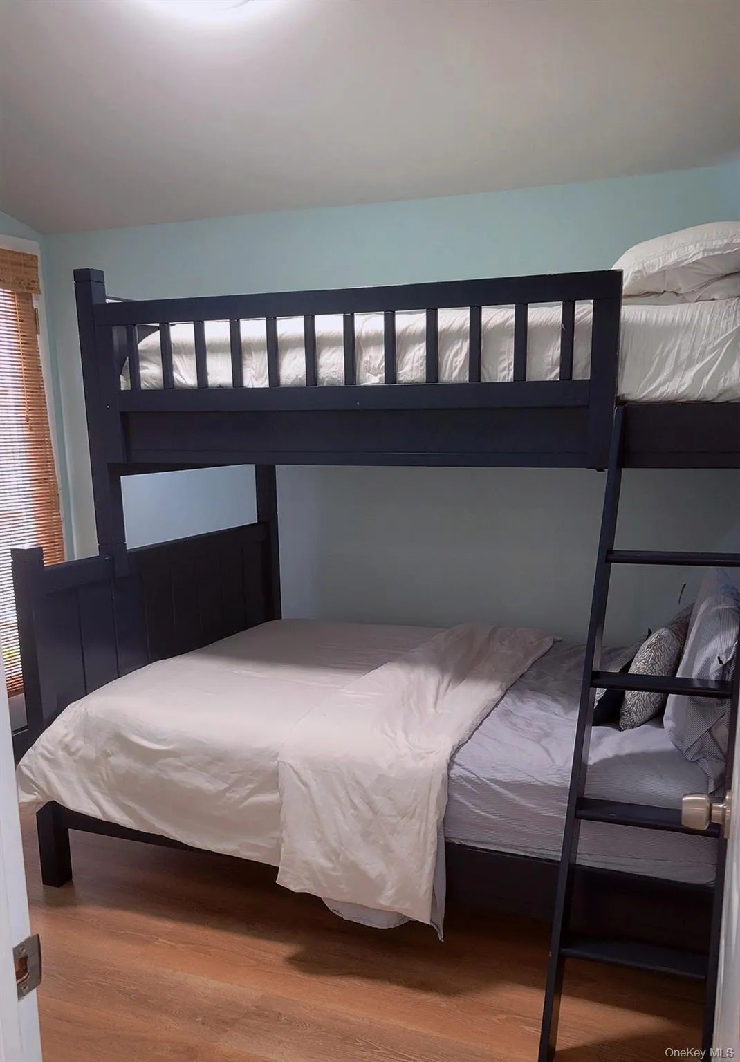 Bedroom Bedroom