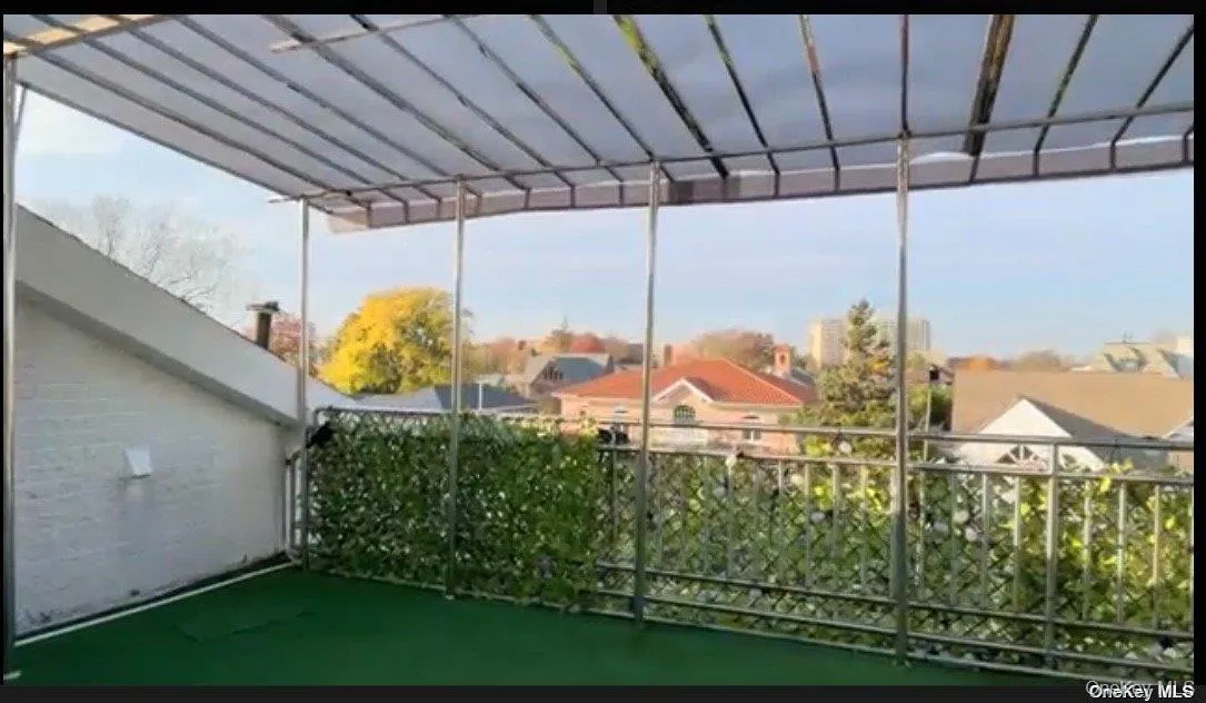 215-40 27th Avenue, New York, NY, 6 Bedrooms Bedrooms, 13 Rooms Rooms,6 BathroomsBathrooms,Residential Lease,For Rent,27th,0,849294 215-40 27th Avenue, New York, NY, 6 Bedrooms Bedrooms, 13 Rooms Rooms,6 BathroomsBathrooms,Residential Lease,For Rent,27th,0,849294