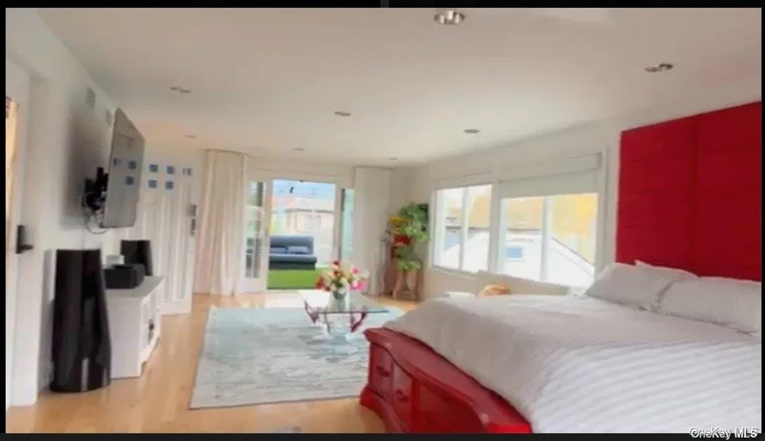 215-40 27th Avenue, New York, NY, 6 Bedrooms Bedrooms, 13 Rooms Rooms,6 BathroomsBathrooms,Residential Lease,For Rent,27th,0,849294 215-40 27th Avenue, New York, NY, 6 Bedrooms Bedrooms, 13 Rooms Rooms,6 BathroomsBathrooms,Residential Lease,For Rent,27th,0,849294