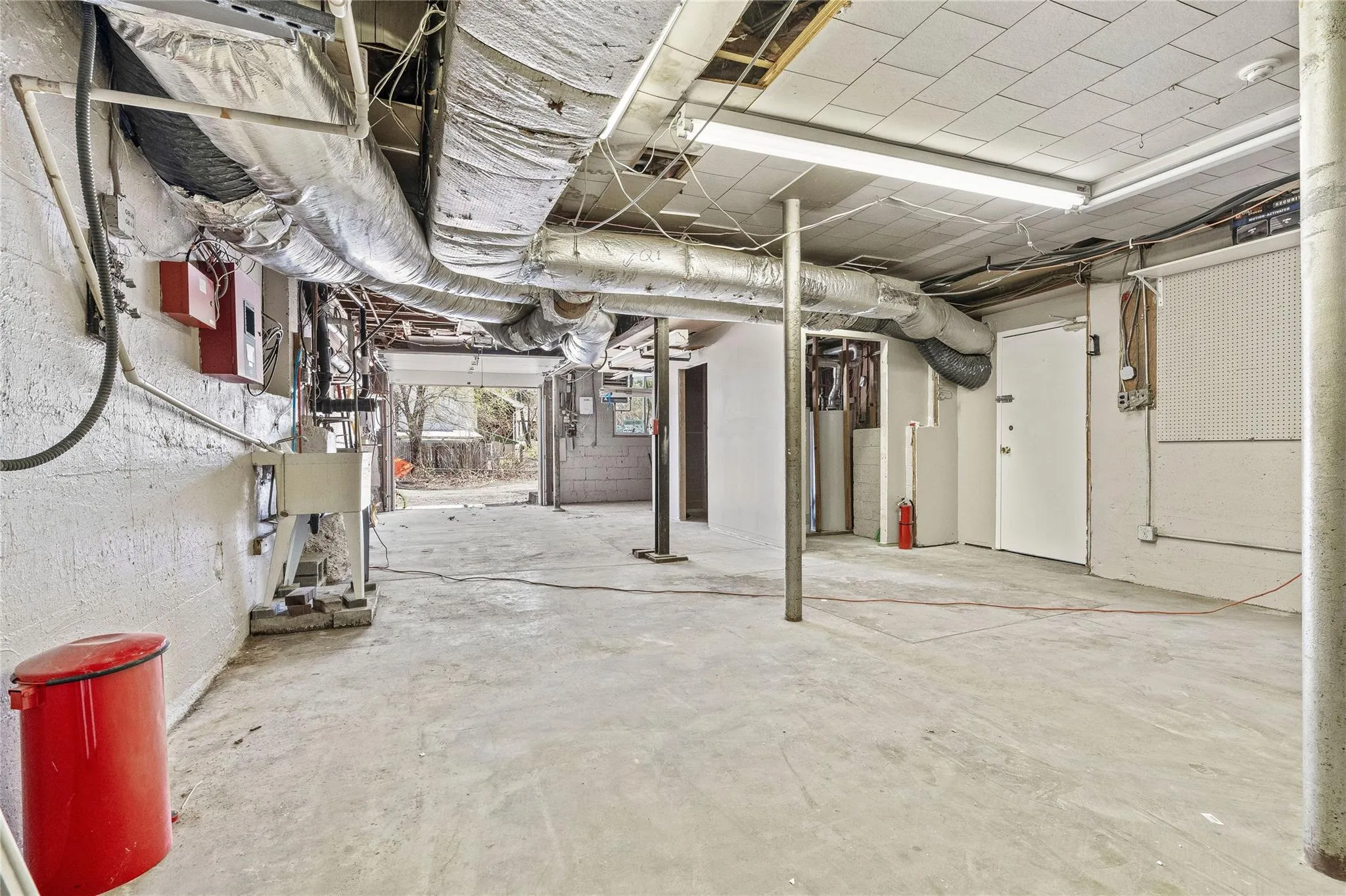 Spacious Storage Area Spacious Storage Area