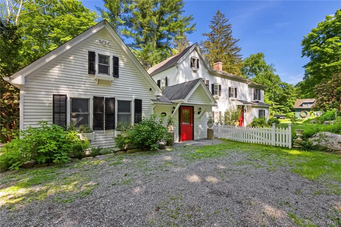 31 Kittredge Drive, Kent, NY, 6 Bedrooms Bedrooms, 11 Rooms Rooms,4 BathroomsBathrooms,Residential Lease,For Rent,Kittredge,0,849695 31 Kittredge Drive, Kent, NY, 6 Bedrooms Bedrooms, 11 Rooms Rooms,4 BathroomsBathrooms,Residential Lease,For Rent,Kittredge,0,849695