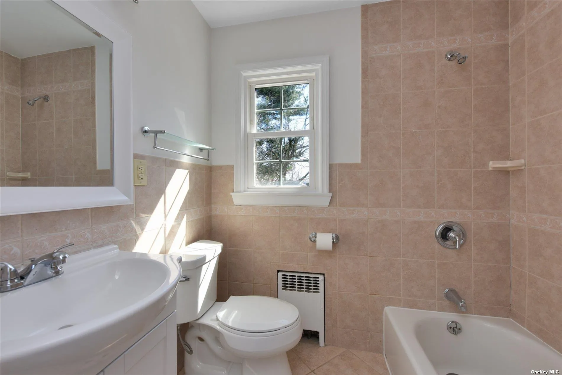 6 Dunes Lane, North Hempstead, NY, 3 Bedrooms Bedrooms, 7 Rooms Rooms,1 BathroomBathrooms,Residential Lease,Idx,Dunes,0,849860 6 Dunes Lane, North Hempstead, NY, 3 Bedrooms Bedrooms, 7 Rooms Rooms,1 BathroomBathrooms,Residential Lease,Idx,Dunes,0,849860