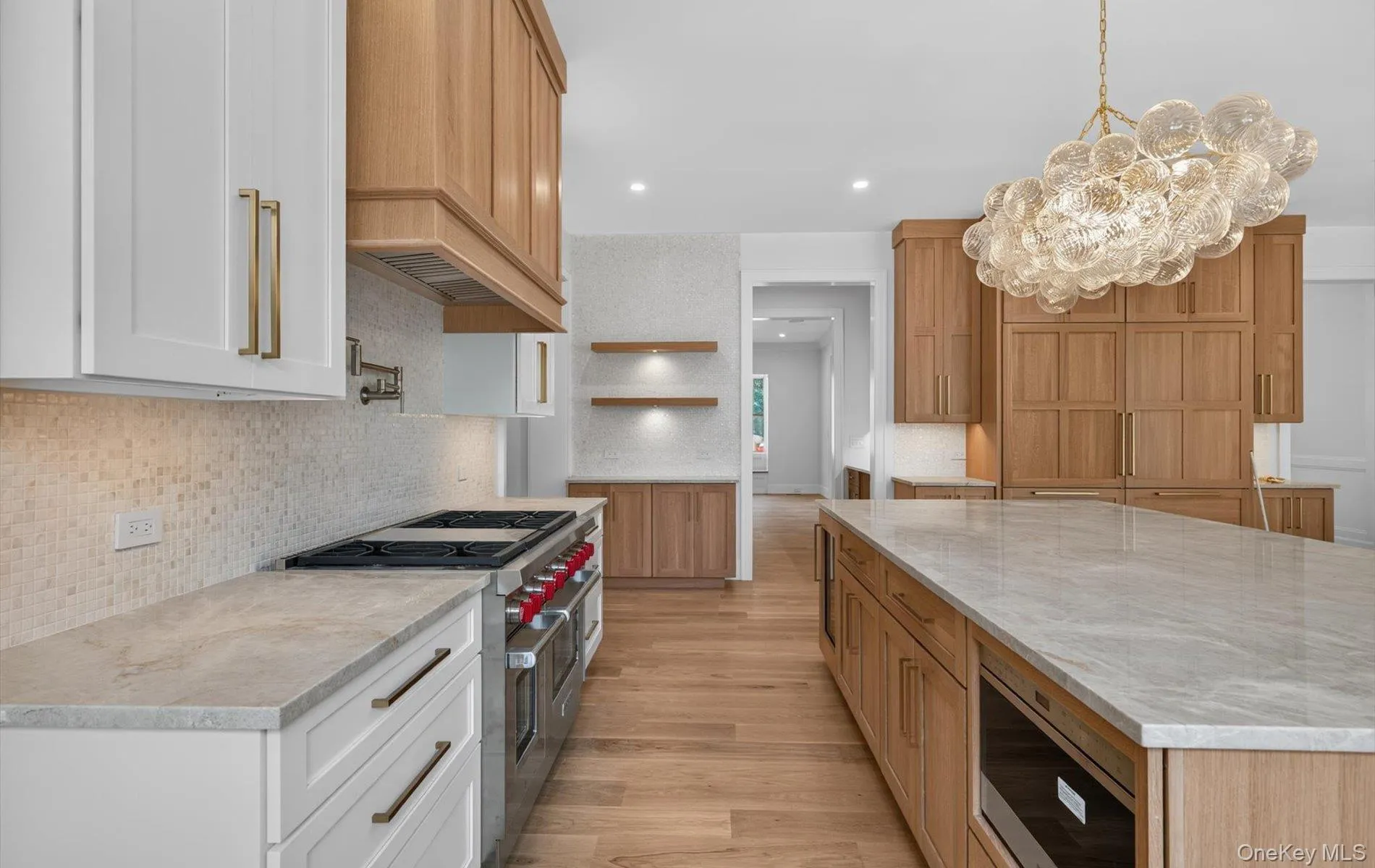 2 Gate Road, Huntington, NY, 6 Bedrooms Bedrooms, 12 Rooms Rooms,6 BathroomsBathrooms,Residential,For Rent,Gate,0,850219 2 Gate Road, Huntington, NY, 6 Bedrooms Bedrooms, 12 Rooms Rooms,6 BathroomsBathrooms,Residential,For Rent,Gate,0,850219