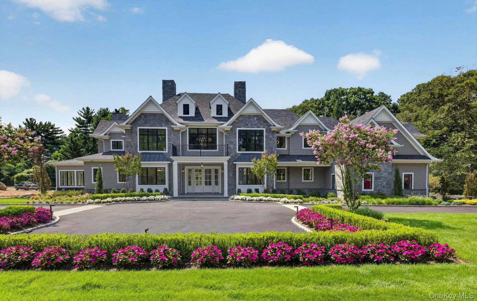 2 Gate Road, Huntington, NY, 6 Bedrooms Bedrooms, 12 Rooms Rooms,6 BathroomsBathrooms,Residential,For Rent,Gate,0,850219 2 Gate Road, Huntington, NY, 6 Bedrooms Bedrooms, 12 Rooms Rooms,6 BathroomsBathrooms,Residential,For Rent,Gate,0,850219