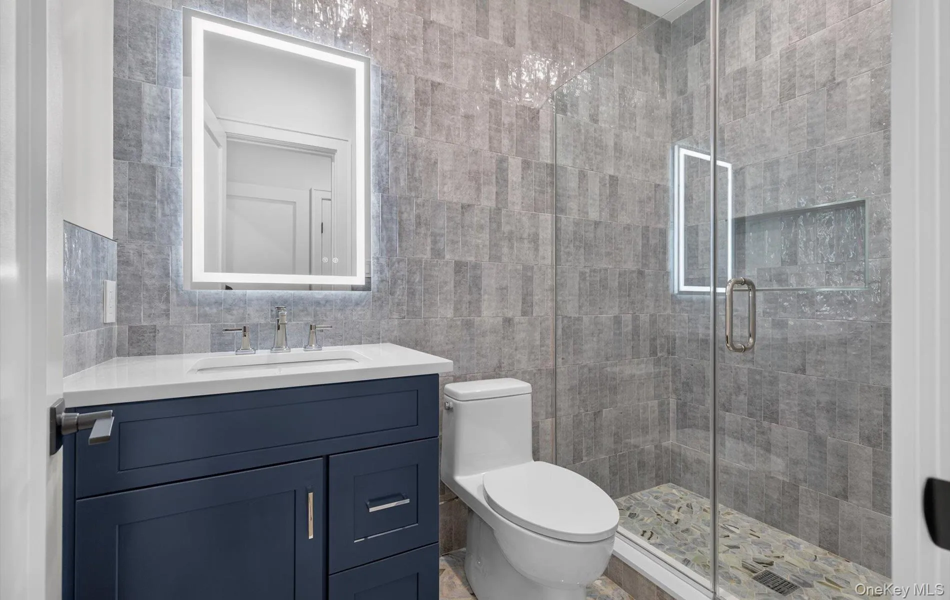 2 Gate Road, Huntington, NY, 6 Bedrooms Bedrooms, 12 Rooms Rooms,6 BathroomsBathrooms,Residential,For Rent,Gate,0,850219 2 Gate Road, Huntington, NY, 6 Bedrooms Bedrooms, 12 Rooms Rooms,6 BathroomsBathrooms,Residential,For Rent,Gate,0,850219