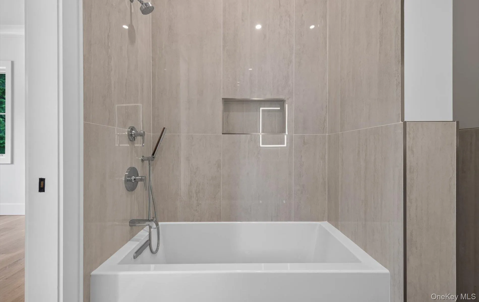 Guest Room Full Bath Guest Room Full Bath