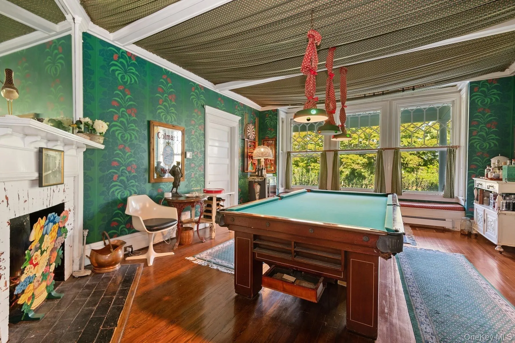Billiards Room, Den Billiards Room, Den