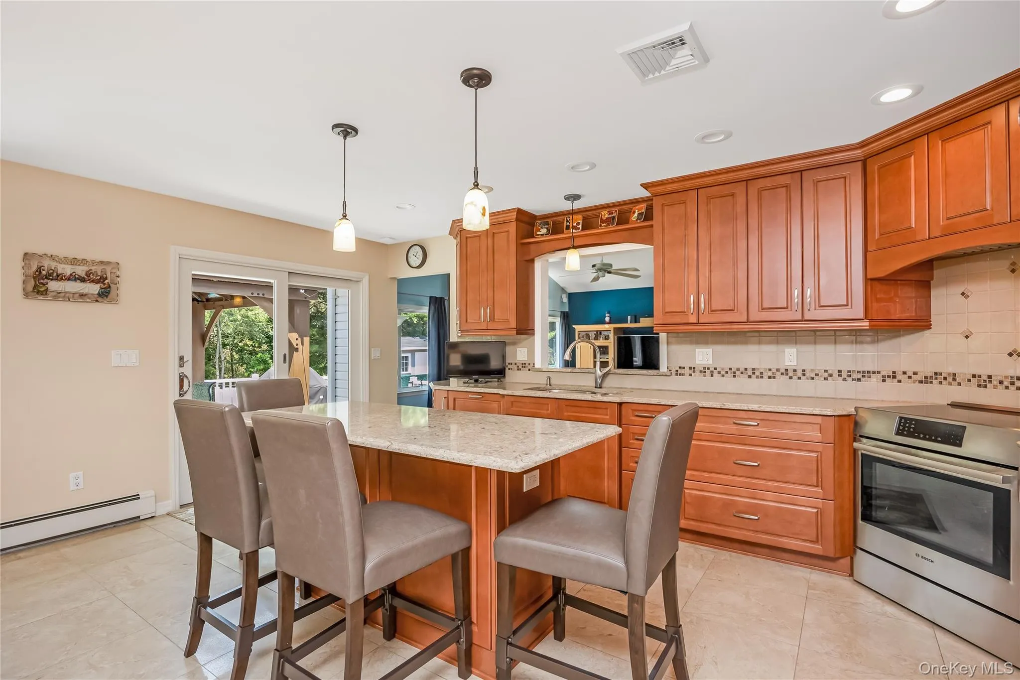 353 Thrift Street, Islip, NY, 3 Bedrooms Bedrooms, 7 Rooms Rooms,3 BathroomsBathrooms,Residential,For Rent,Thrift,0,850738 353 Thrift Street, Islip, NY, 3 Bedrooms Bedrooms, 7 Rooms Rooms,3 BathroomsBathrooms,Residential,For Rent,Thrift,0,850738