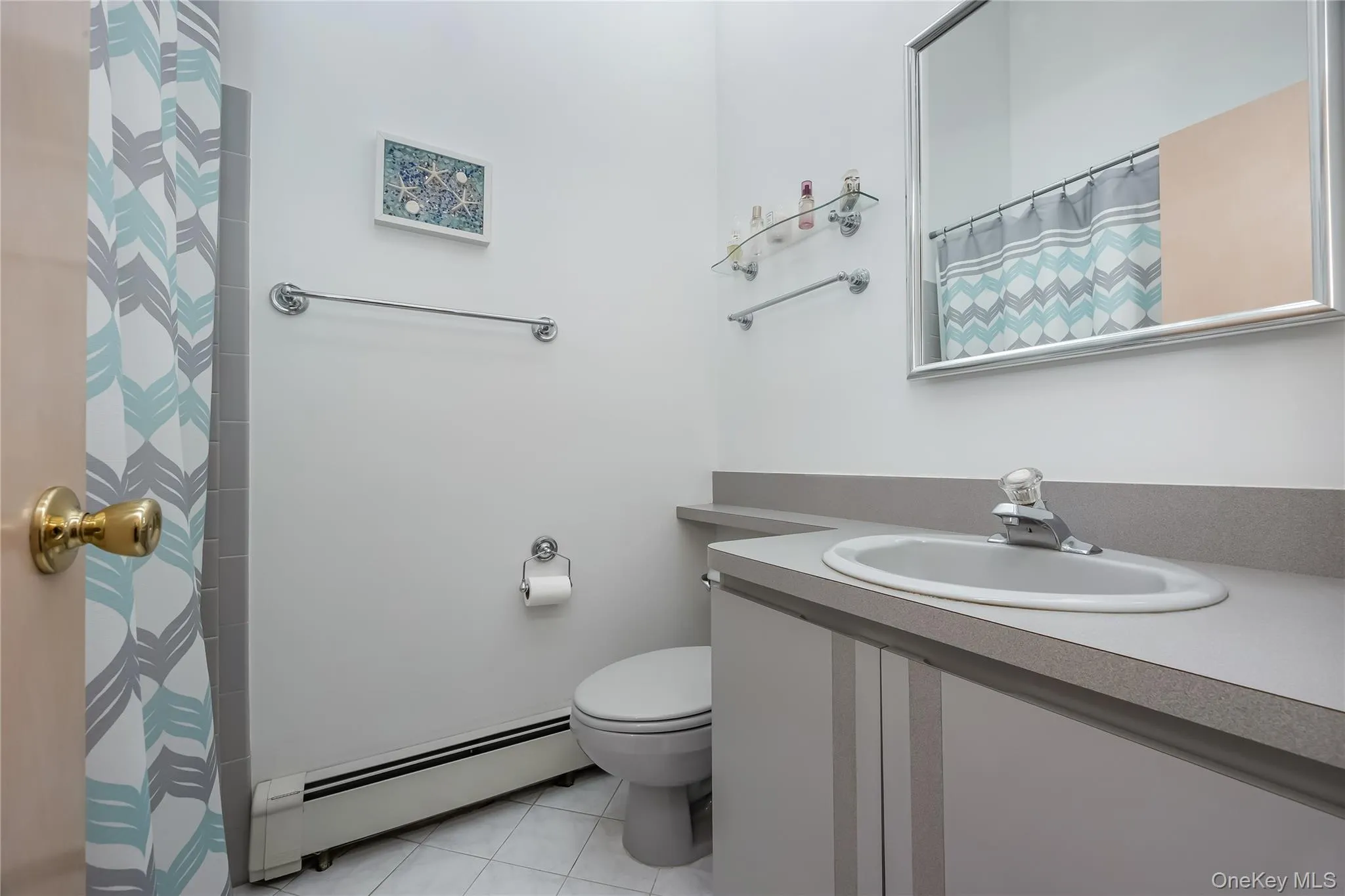 353 Thrift Street, Islip, NY, 3 Bedrooms Bedrooms, 7 Rooms Rooms,3 BathroomsBathrooms,Residential,For Rent,Thrift,0,850738 353 Thrift Street, Islip, NY, 3 Bedrooms Bedrooms, 7 Rooms Rooms,3 BathroomsBathrooms,Residential,For Rent,Thrift,0,850738