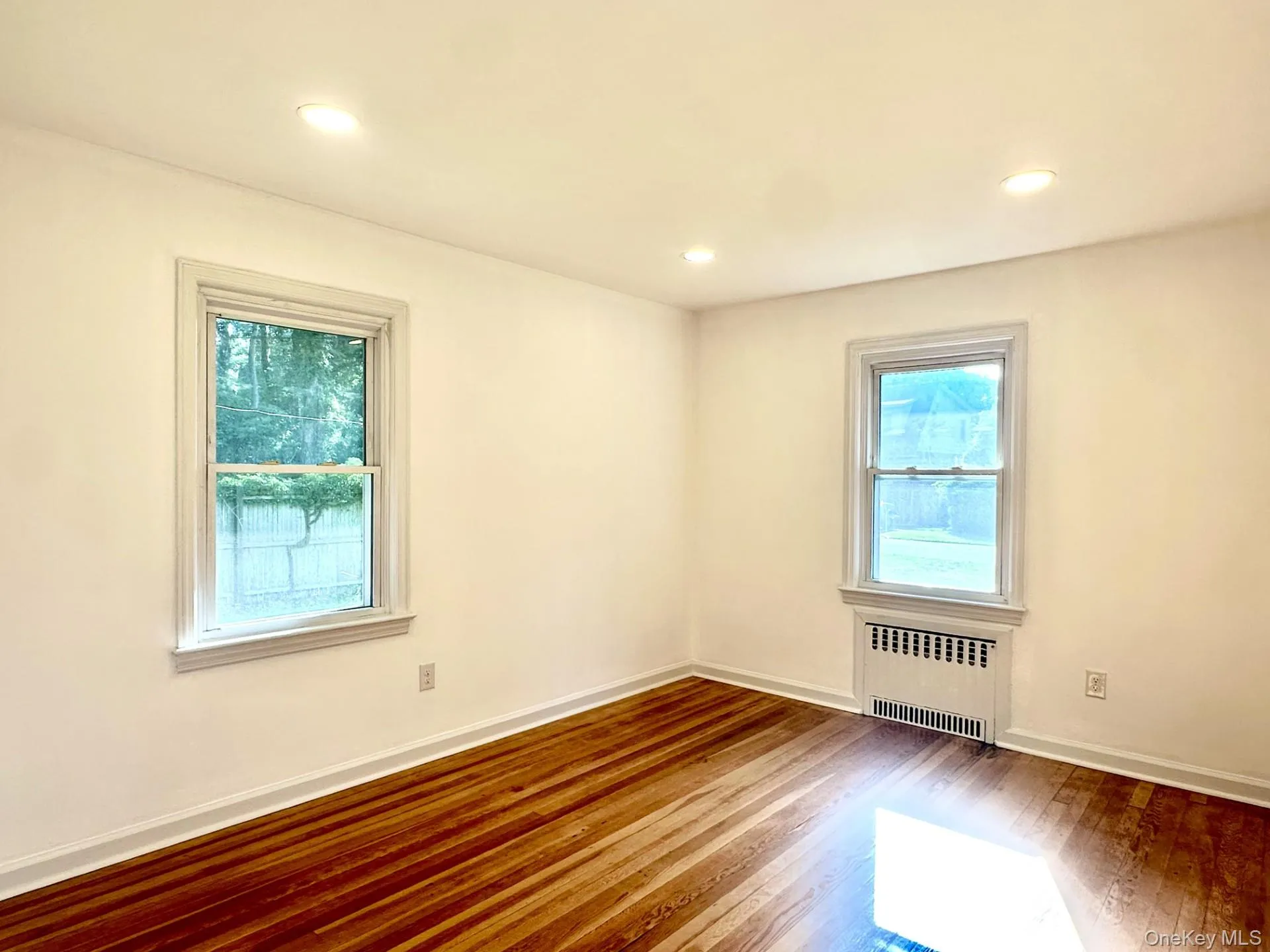 257 Union Avenue, Brookhaven, NY, 3 Bedrooms Bedrooms, 5 Rooms Rooms,1 BathroomBathrooms,Residential,For Rent,Union,0,852103 257 Union Avenue, Brookhaven, NY, 3 Bedrooms Bedrooms, 5 Rooms Rooms,1 BathroomBathrooms,Residential,For Rent,Union,0,852103