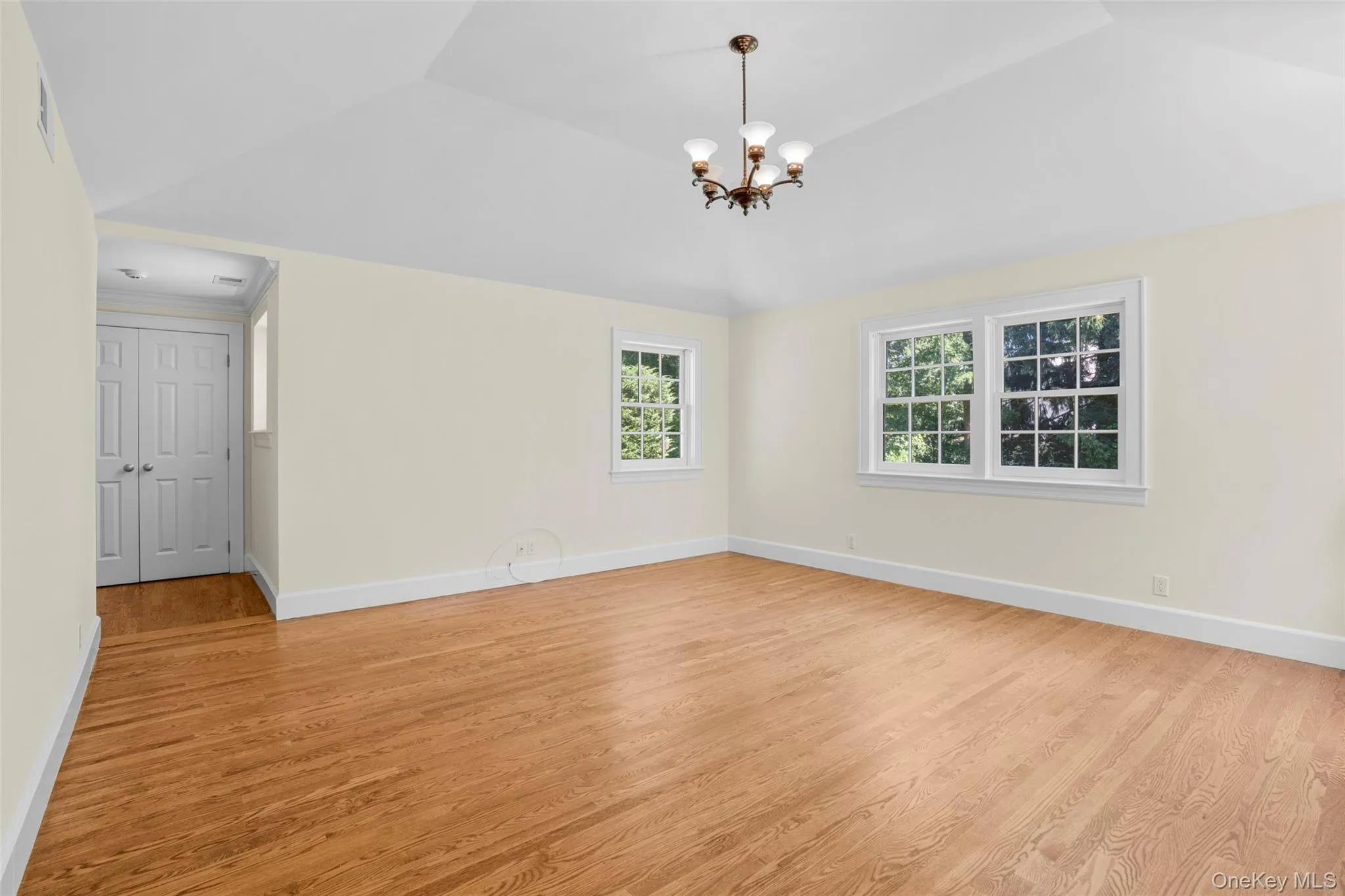 37 Highwood Avenue, Mamaroneck, NY, 5 Bedrooms Bedrooms, 10 Rooms Rooms,4 BathroomsBathrooms,Residential,For Rent,Highwood,0,KEY852862 37 Highwood Avenue, Mamaroneck, NY, 5 Bedrooms Bedrooms, 10 Rooms Rooms,4 BathroomsBathrooms,Residential,For Rent,Highwood,0,KEY852862