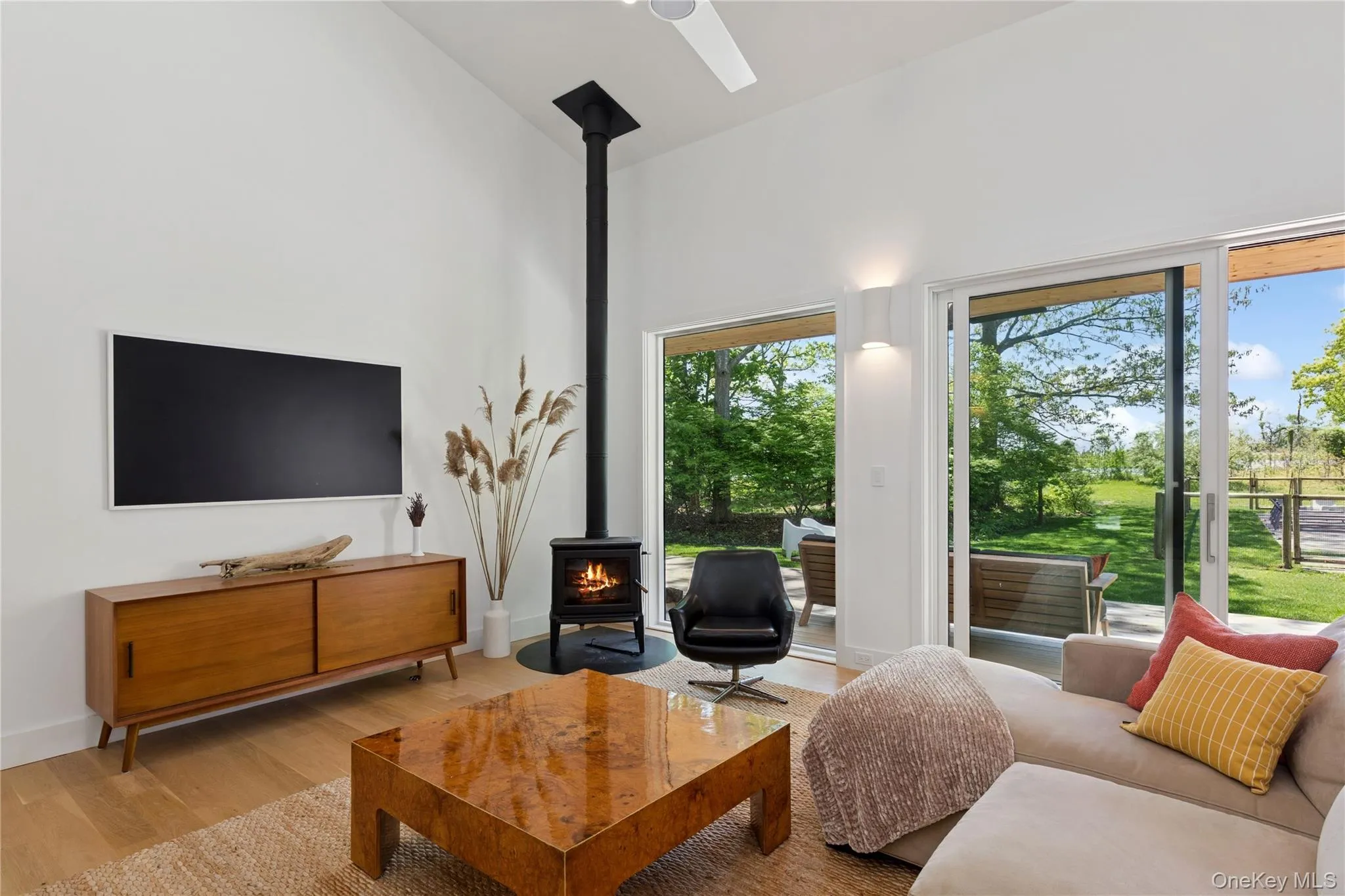 6710 Soundview Avenue, Southold, NY, 4 Bedrooms Bedrooms, 7 Rooms Rooms,2 BathroomsBathrooms,Residential Lease,Idx,Soundview,853972 6710 Soundview Avenue, Southold, NY, 4 Bedrooms Bedrooms, 7 Rooms Rooms,2 BathroomsBathrooms,Residential Lease,Idx,Soundview,853972