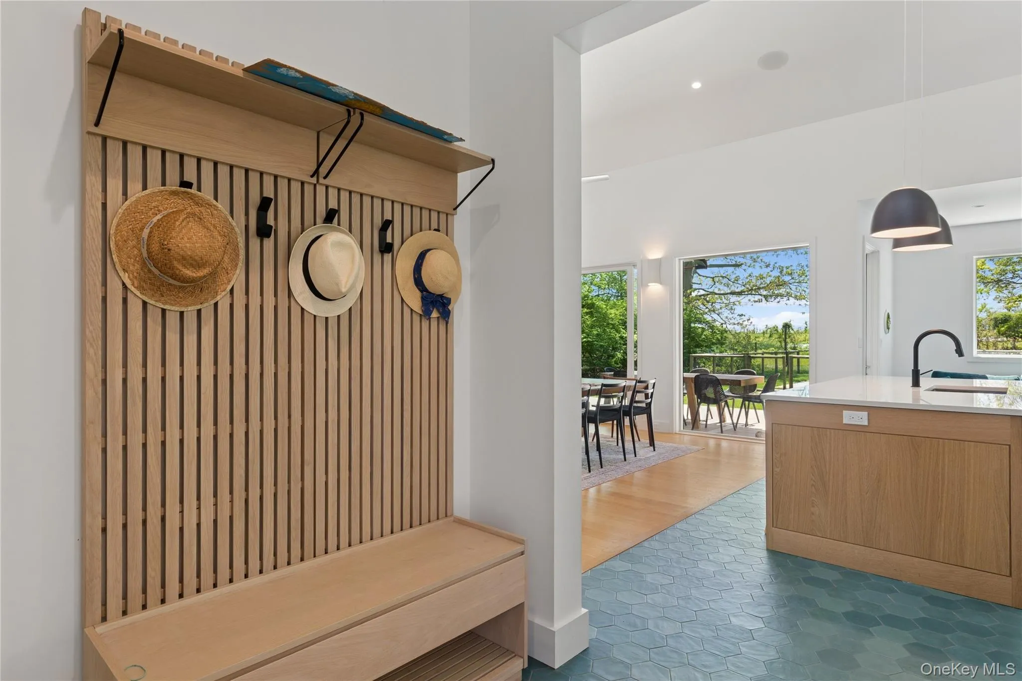 6710 Soundview Avenue, Southold, NY, 4 Bedrooms Bedrooms, 7 Rooms Rooms,2 BathroomsBathrooms,Residential Lease,Idx,Soundview,853972 6710 Soundview Avenue, Southold, NY, 4 Bedrooms Bedrooms, 7 Rooms Rooms,2 BathroomsBathrooms,Residential Lease,Idx,Soundview,853972