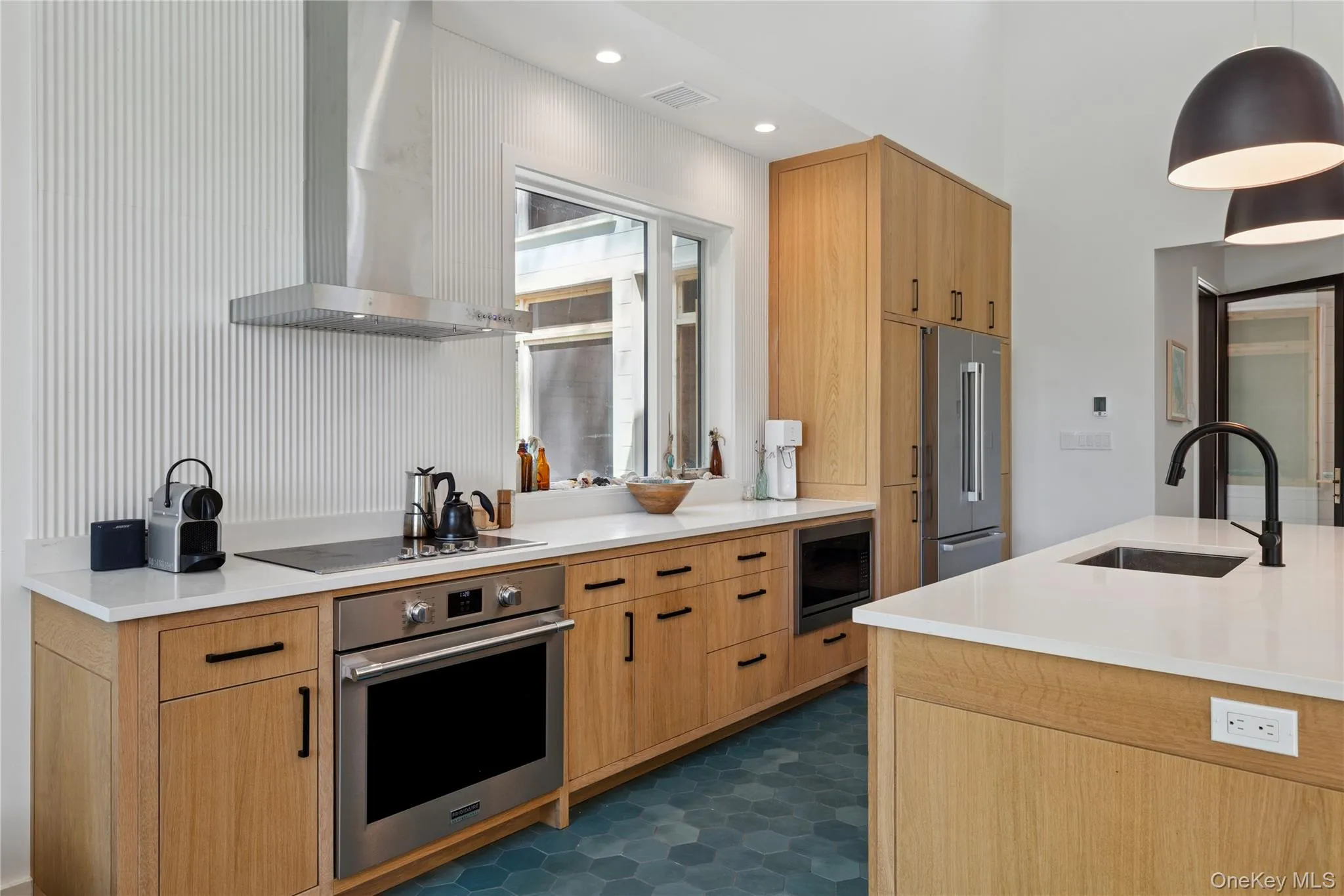 6710 Soundview Avenue, Southold, NY, 4 Bedrooms Bedrooms, 7 Rooms Rooms,2 BathroomsBathrooms,Residential Lease,Idx,Soundview,853972 6710 Soundview Avenue, Southold, NY, 4 Bedrooms Bedrooms, 7 Rooms Rooms,2 BathroomsBathrooms,Residential Lease,Idx,Soundview,853972