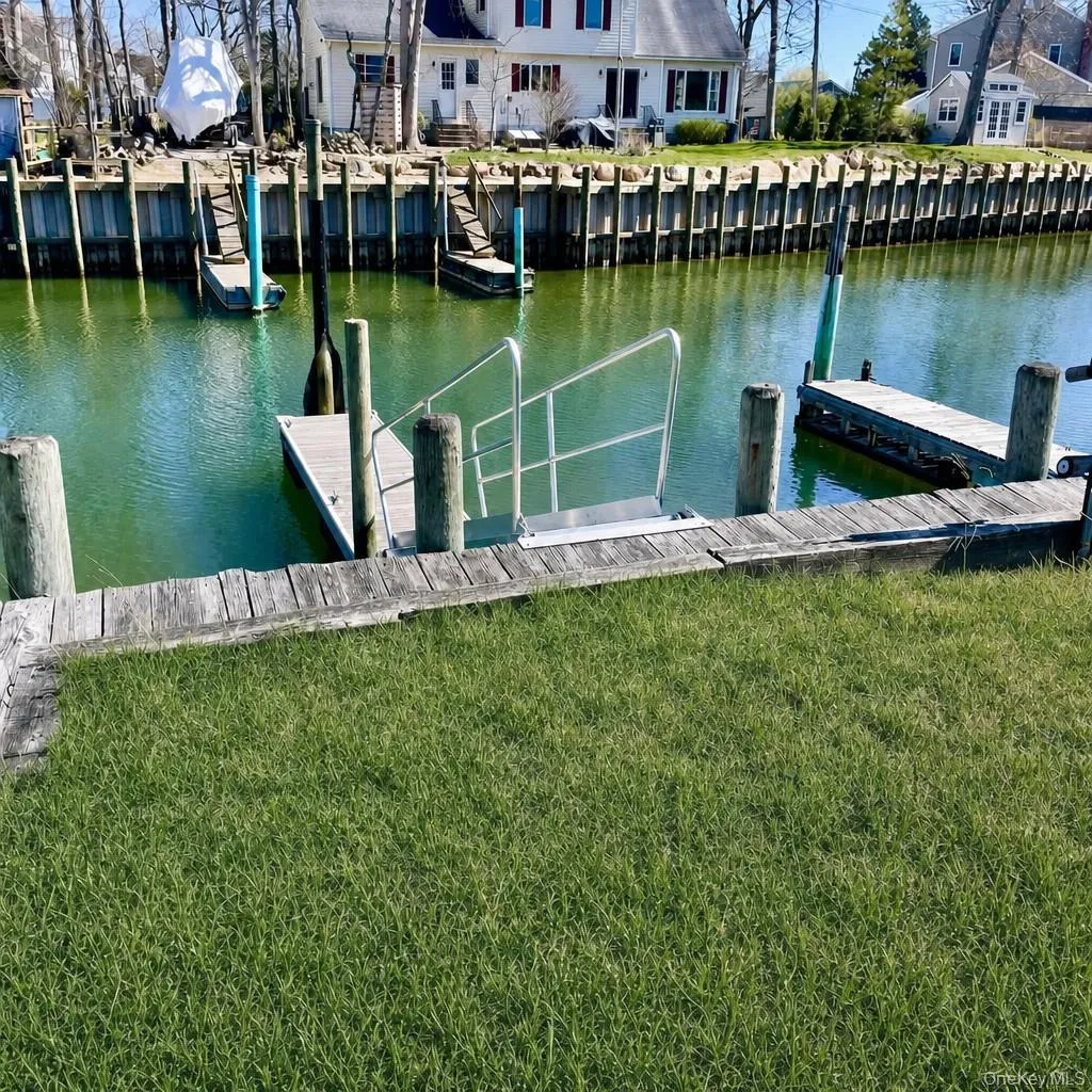 33 Lagoon Court, Riverhead, NY, 4 Bedrooms Bedrooms, 9 Rooms Rooms,3 BathroomsBathrooms,Residential Sale,For Rent,Lagoon,0,854138 33 Lagoon Court, Riverhead, NY, 4 Bedrooms Bedrooms, 9 Rooms Rooms,3 BathroomsBathrooms,Residential Sale,For Rent,Lagoon,0,854138