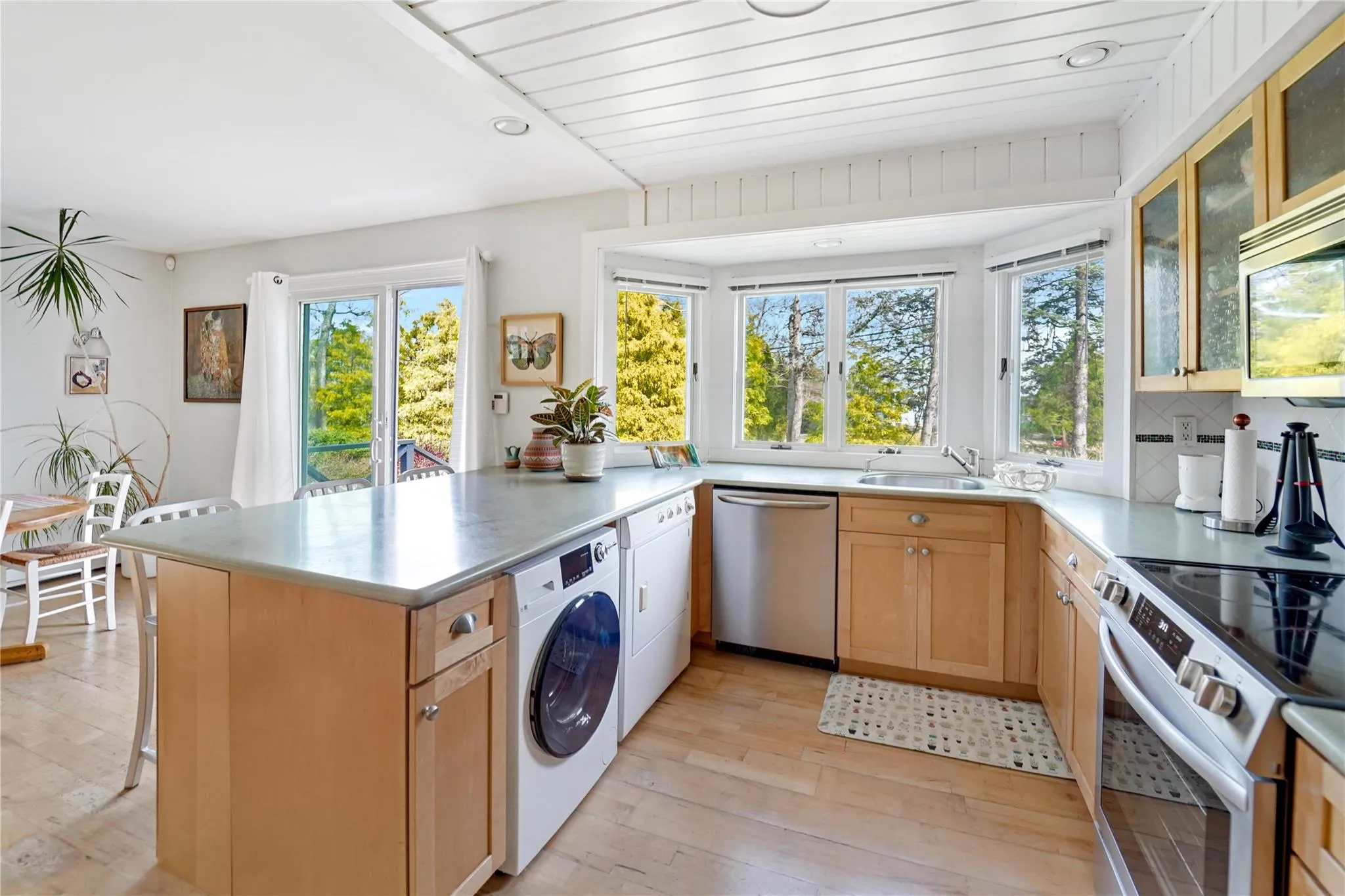 11 White Birch Lane, Southampton, NY, 3 Bedrooms Bedrooms, 7 Rooms Rooms,2 BathroomsBathrooms,Residential Lease,Idx,White Birch,854534 11 White Birch Lane, Southampton, NY, 3 Bedrooms Bedrooms, 7 Rooms Rooms,2 BathroomsBathrooms,Residential Lease,Idx,White Birch,854534