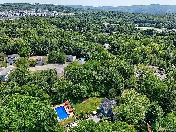 421 Spring Street, Monroe, NY, 4 Bedrooms Bedrooms, 11 Rooms Rooms,2 BathroomsBathrooms,Residential Sale,For Rent,Spring,0,855380 421 Spring Street, Monroe, NY, 4 Bedrooms Bedrooms, 11 Rooms Rooms,2 BathroomsBathrooms,Residential Sale,For Rent,Spring,0,855380