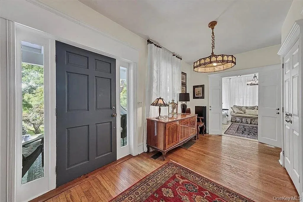421 Spring Street, Monroe, NY, 4 Bedrooms Bedrooms, 11 Rooms Rooms,2 BathroomsBathrooms,Residential Sale,For Rent,Spring,0,855380 421 Spring Street, Monroe, NY, 4 Bedrooms Bedrooms, 11 Rooms Rooms,2 BathroomsBathrooms,Residential Sale,For Rent,Spring,0,855380