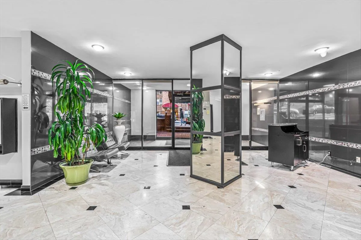67-30 Clyde Street, New York, NY, 2 Rooms Rooms,1 BathroomBathrooms,Residential,For Rent,Clyde Street,0,855780 67-30 Clyde Street, New York, NY, 2 Rooms Rooms,1 BathroomBathrooms,Residential,For Rent,Clyde Street,0,855780