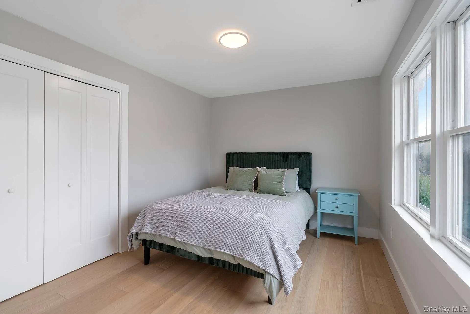 9 Fanning Avenue, Southampton, New York 11946