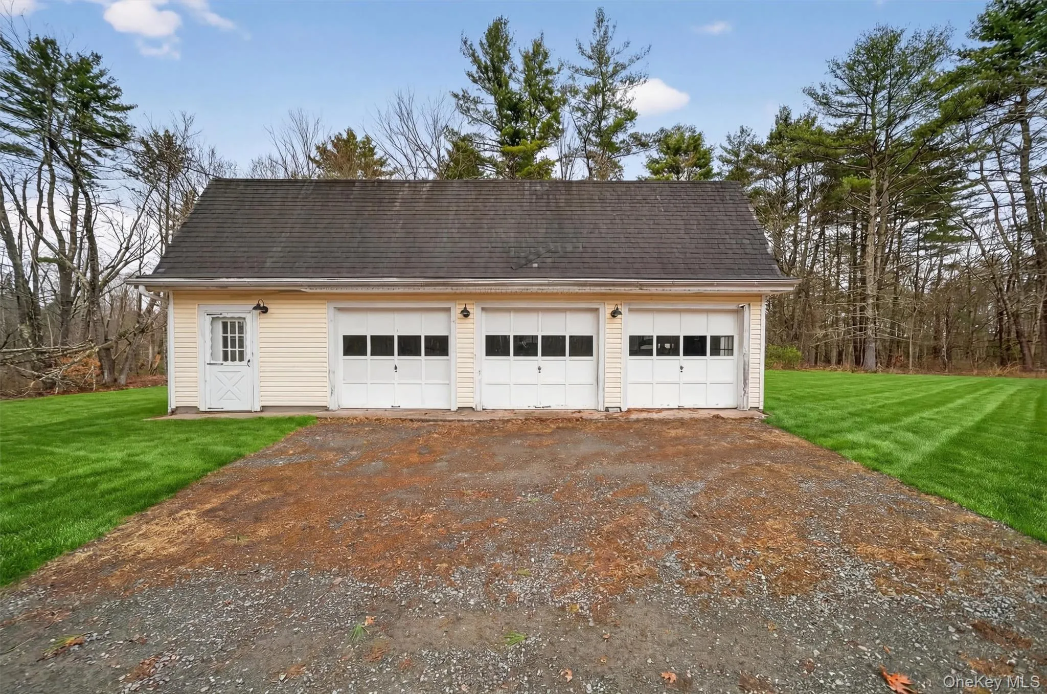 351 Gables Road, Tusten, NY, 3 Bedrooms Bedrooms, 8 Rooms Rooms,3 BathroomsBathrooms,Residential,For Rent,Gables,0,857924 351 Gables Road, Tusten, NY, 3 Bedrooms Bedrooms, 8 Rooms Rooms,3 BathroomsBathrooms,Residential,For Rent,Gables,0,857924